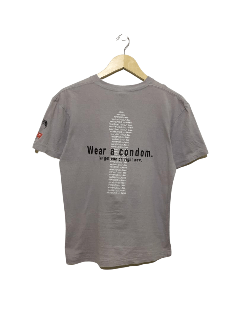 Levi's Vintage Levi's Wear a Condom AIDS Day Shirt Size US XS / EU 42 / 0 - 9 Thumbnail