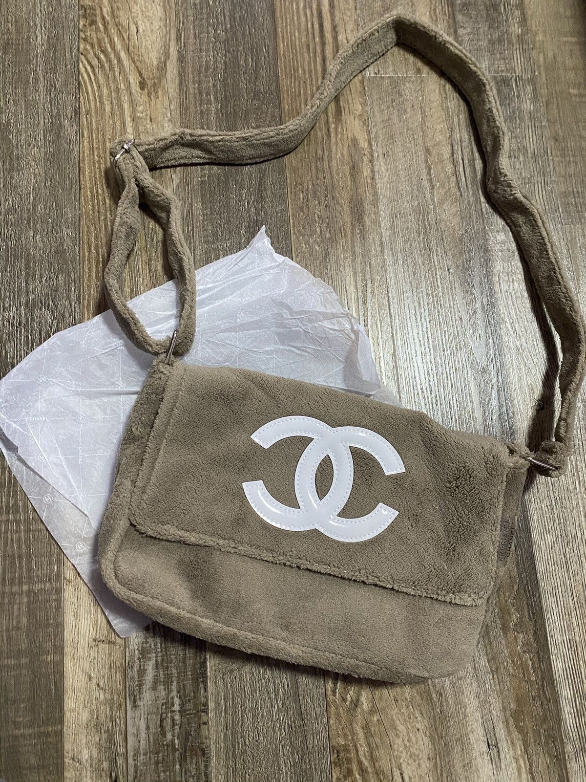 Chanel precision bag beige hot sale