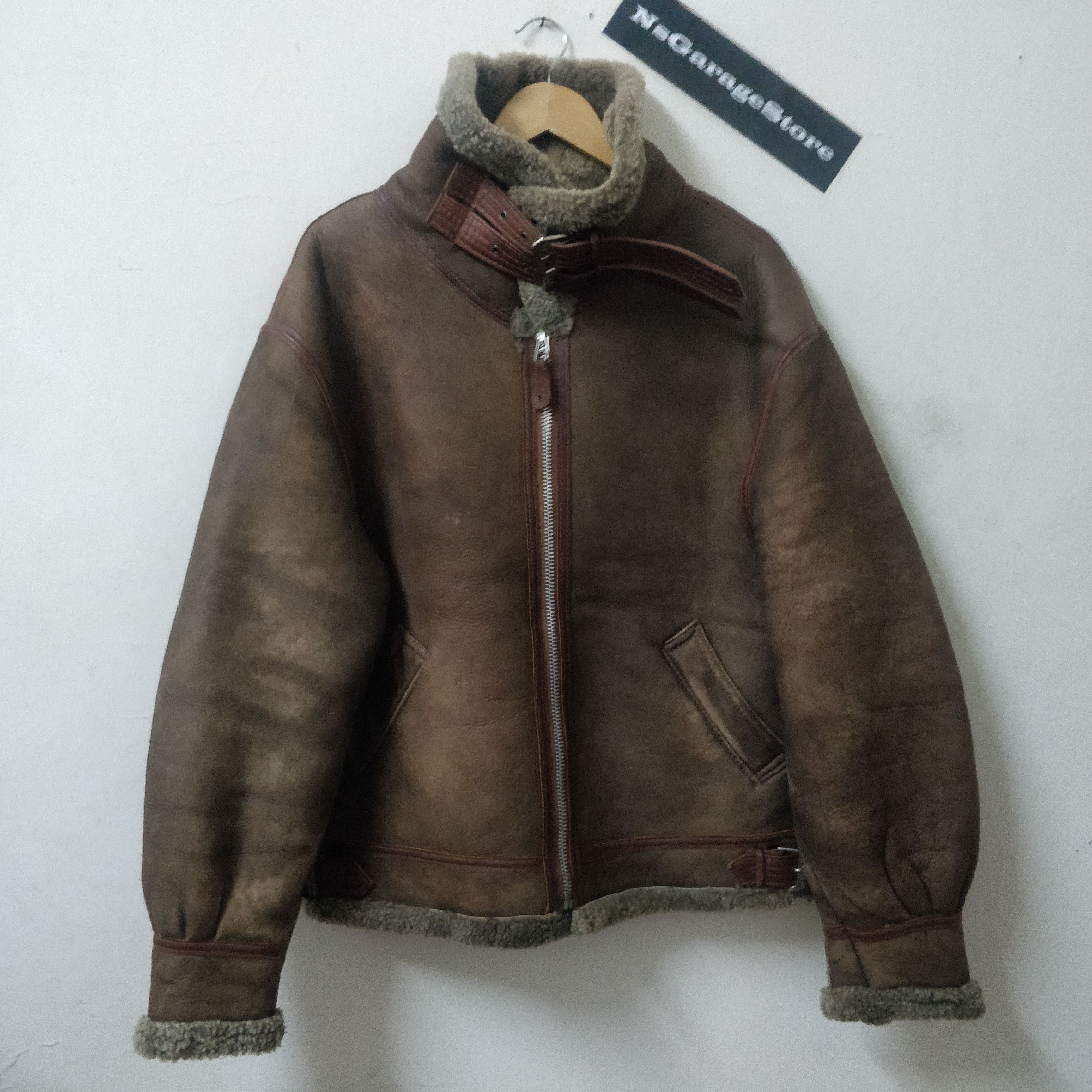 ＡＶＩＲＥＸ　Ｂ－３　３８ AVIREX B-3 Mouton Bomber Flight Jacket 38 | eBay