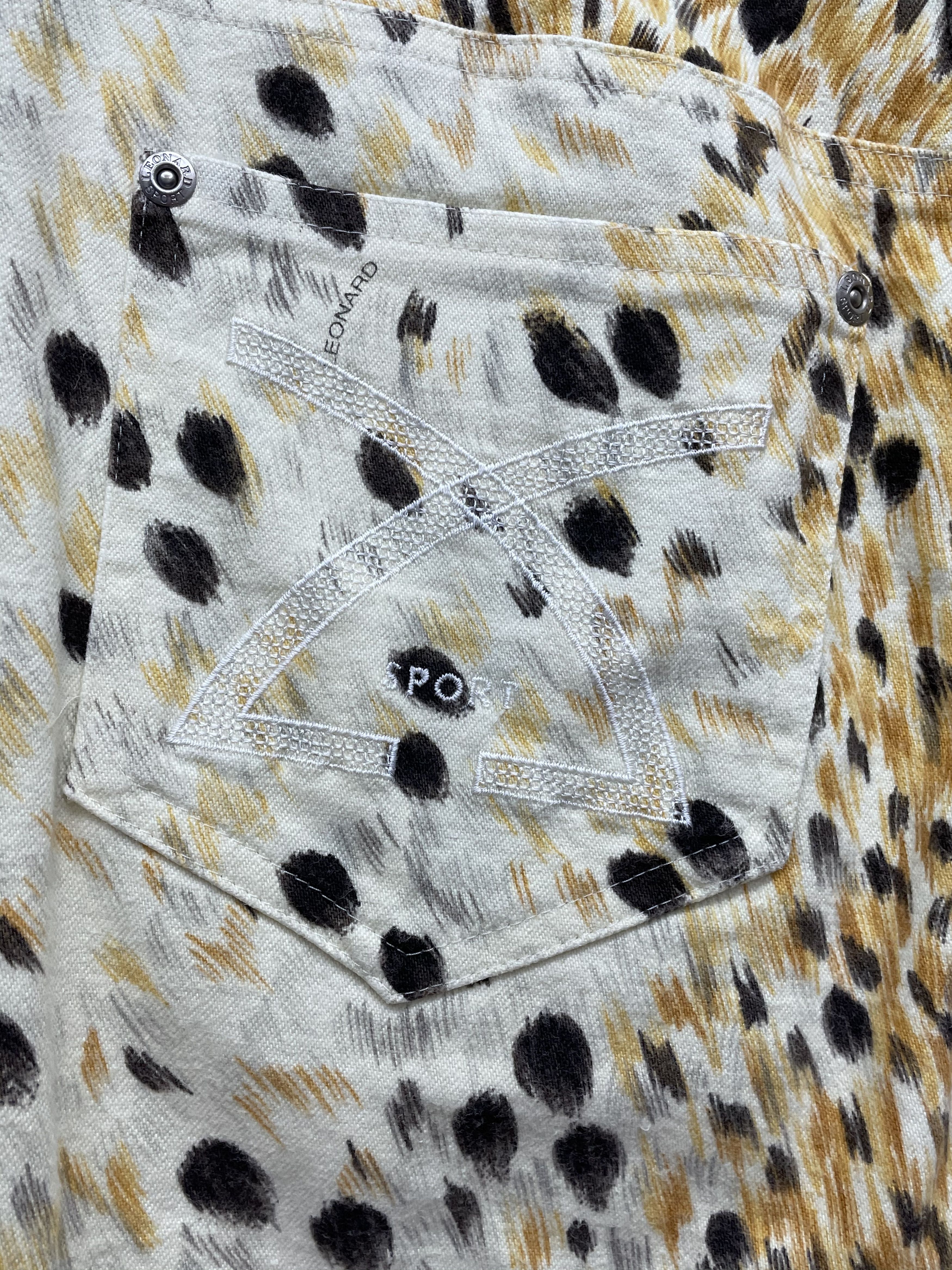 Leonard Paris RARE! LEONARD Full Print Leopard Design Pants Size US 26 / EU 42 - 9 Thumbnail