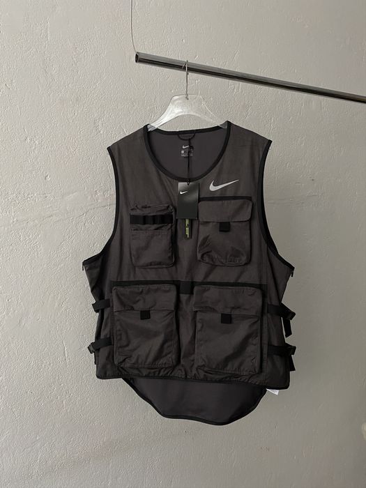 Nike run hot sale ready vest