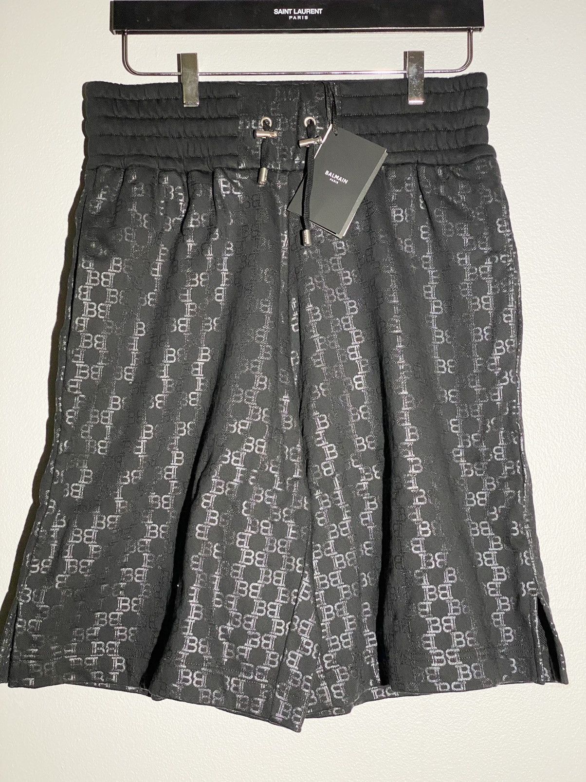 Balmain New balmain all over monogram shorts Size US 30 / EU 46 - 2 Thumbnail