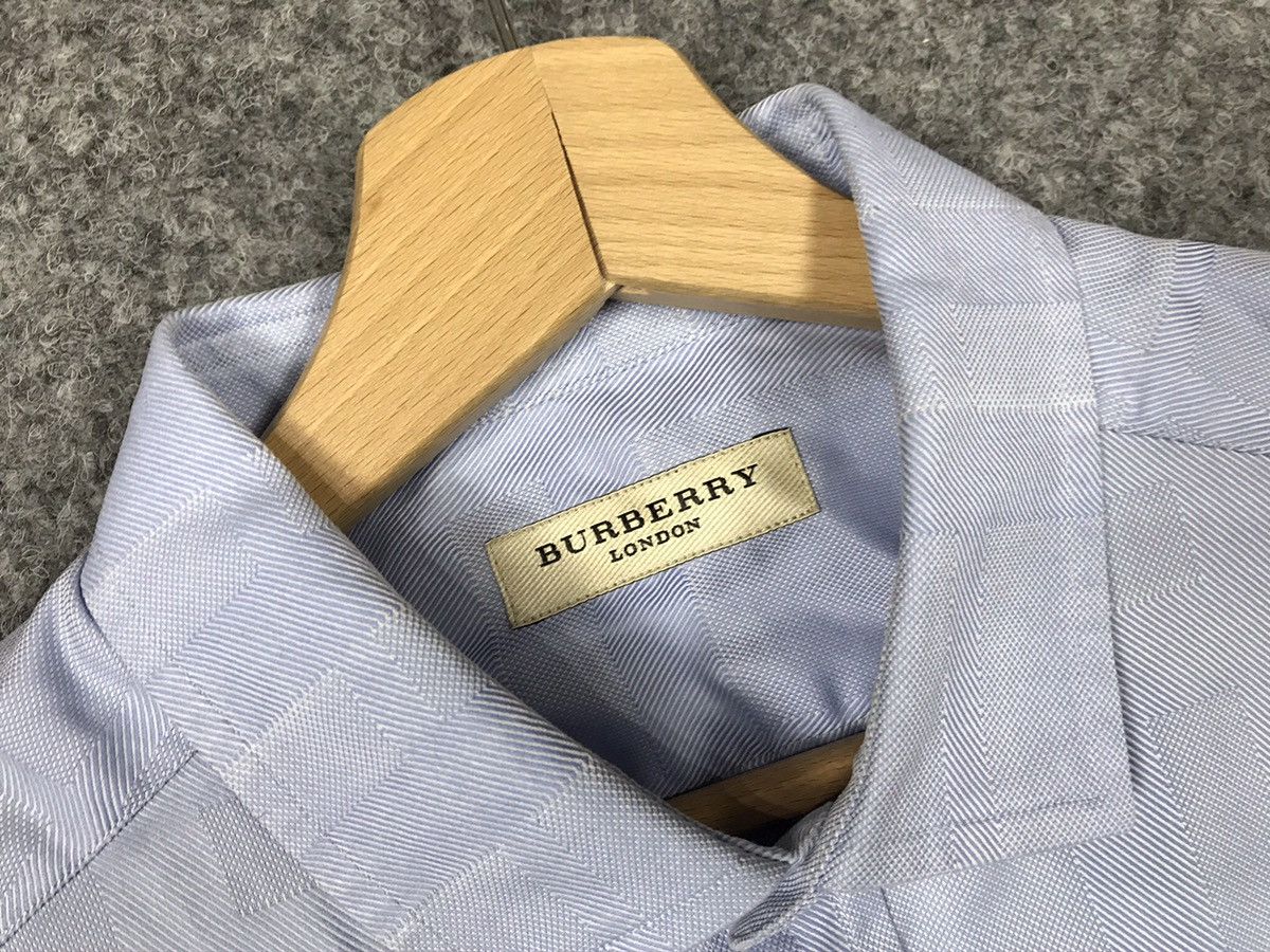 Burberry Burberry shirt button up Size US XL / EU 56 / 4 - 8 Thumbnail