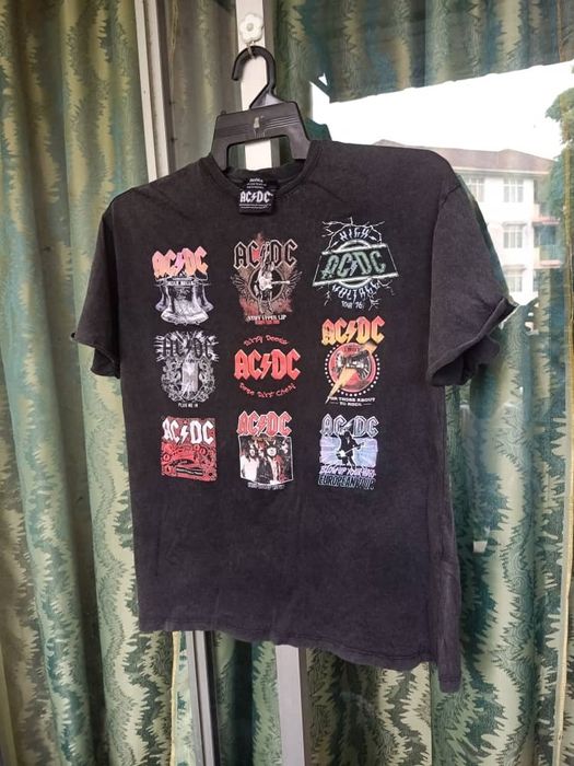 Bershka Bershka ACDC rock Tour tees Grailed