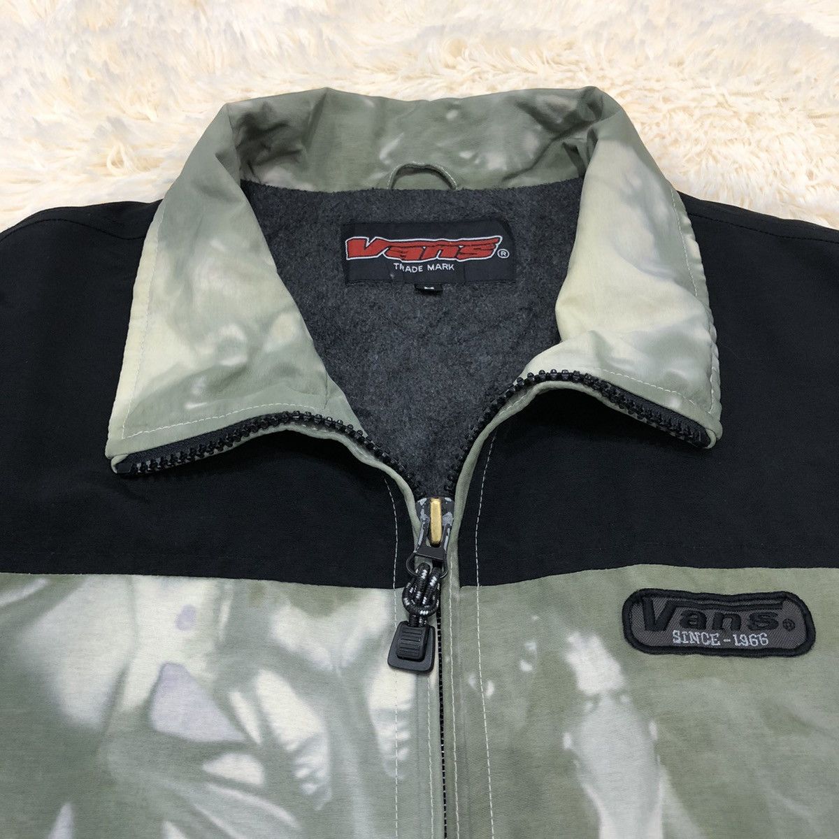 Vans Vintage Vans Acid Wash Custom Outdoor Jacket Size US M / EU 48-50 / 2 - 2 Thumbnail