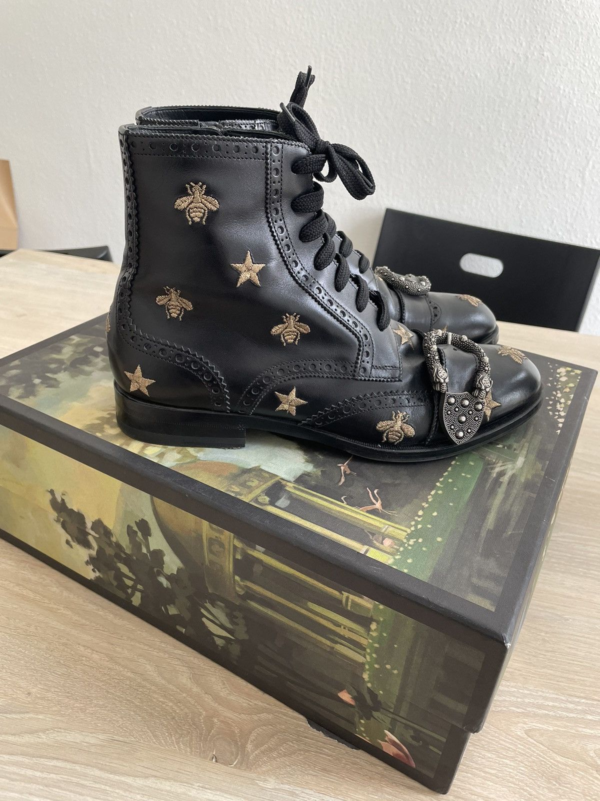 Gucci boots with stars outlet