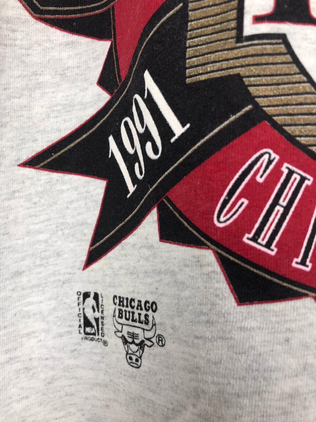 NBA VINTAGE Chicago Bulls 3-PEAT CHAMPION T-Shirts Size US XL / EU 56 / 4 - 4 Thumbnail