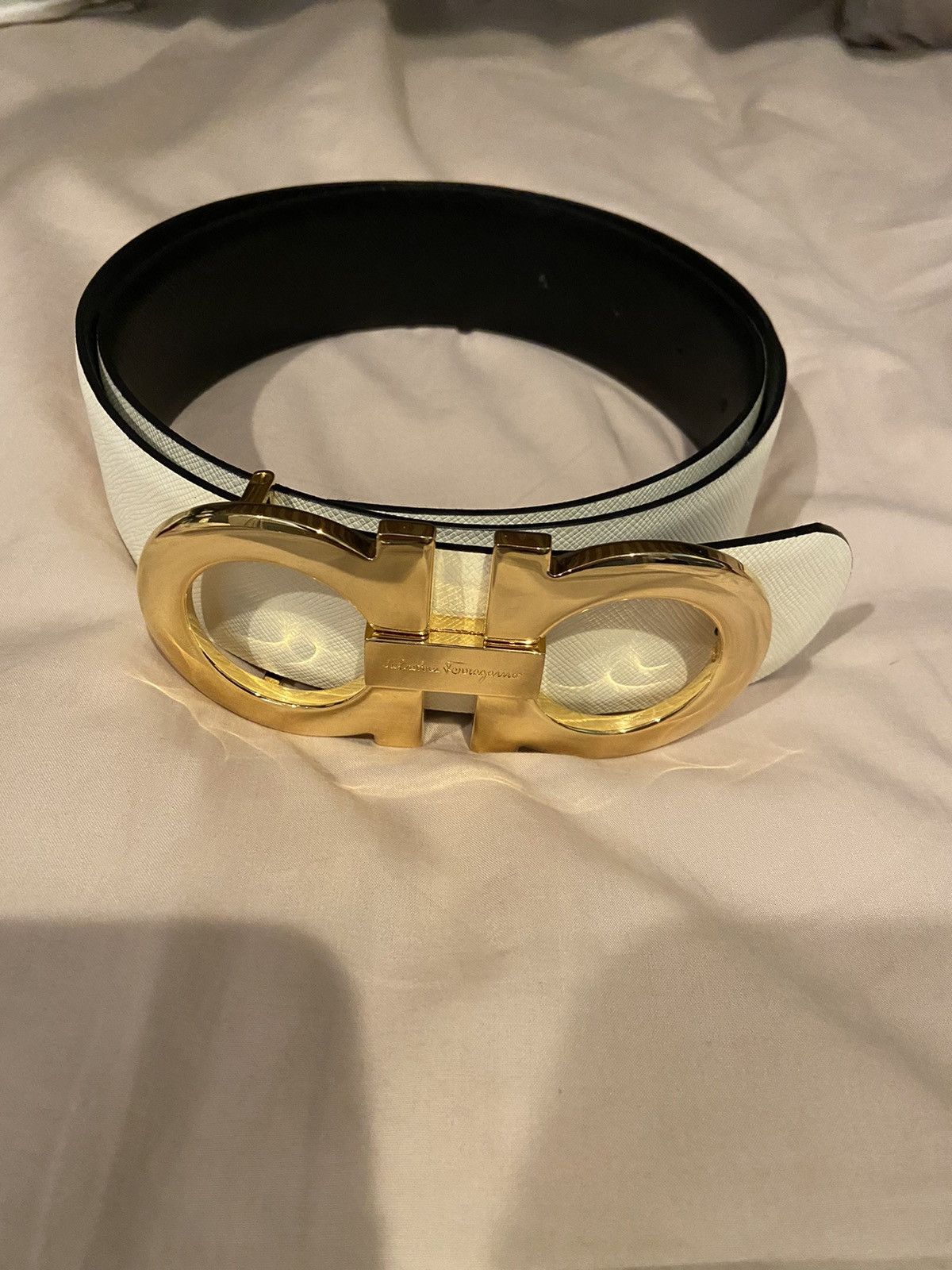 ferragamo belt black gold