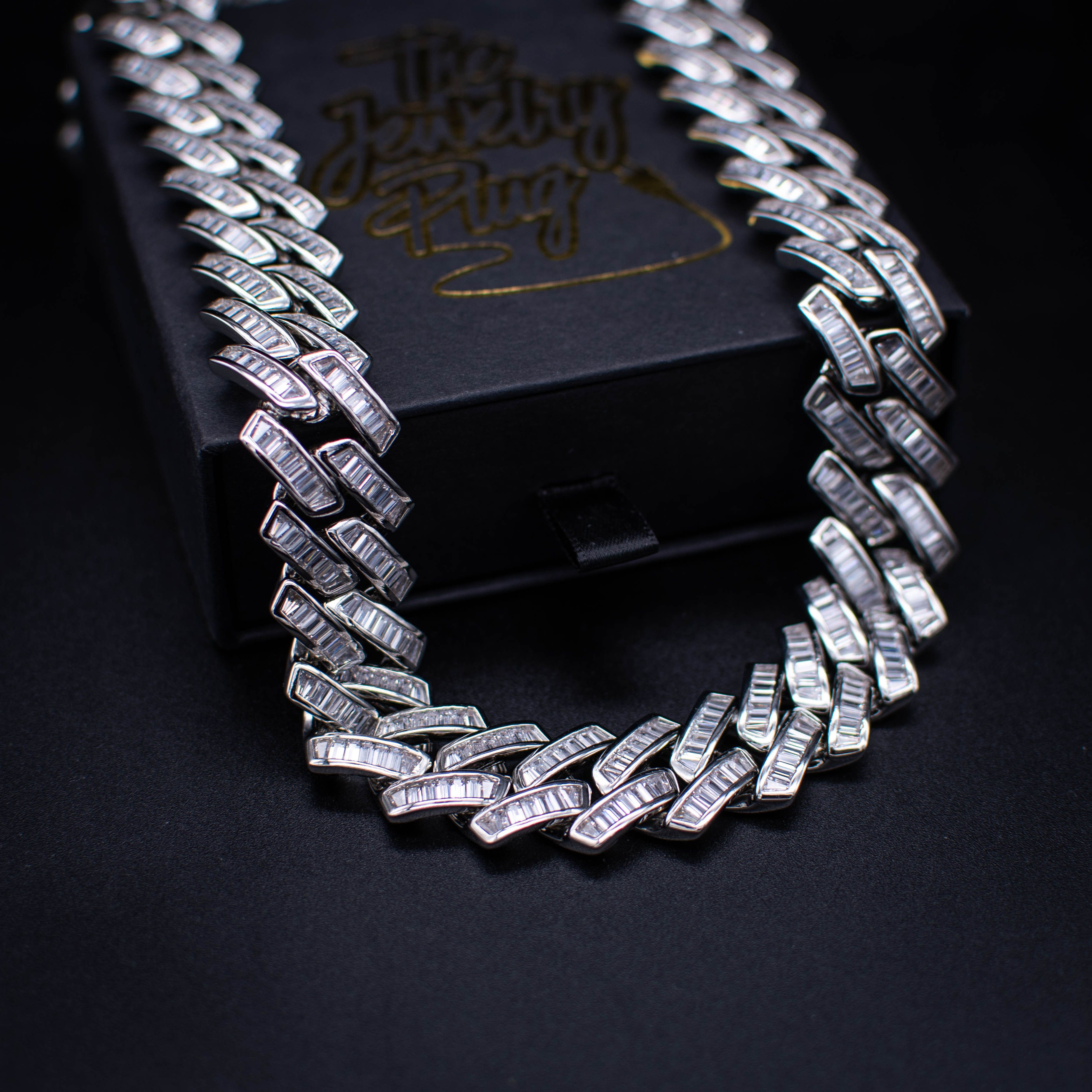 Other 18k Diamond Baguette Cuban Link Chain (18mm) in White Gold Size ONE SIZE - 1 Thumbnail