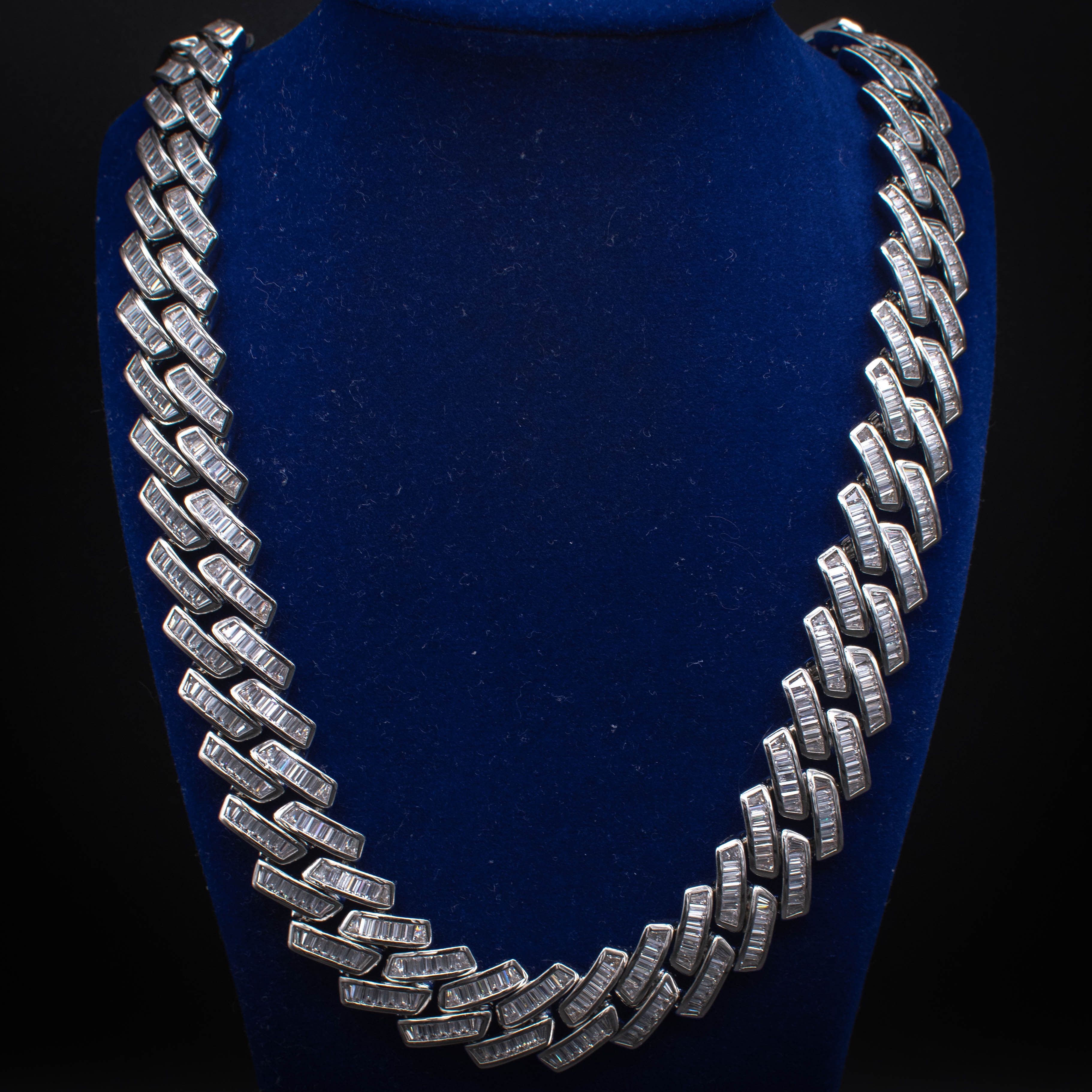 Other 18k Diamond Baguette Cuban Link Chain (18mm) in White Gold Size ONE SIZE - 2 Thumbnail