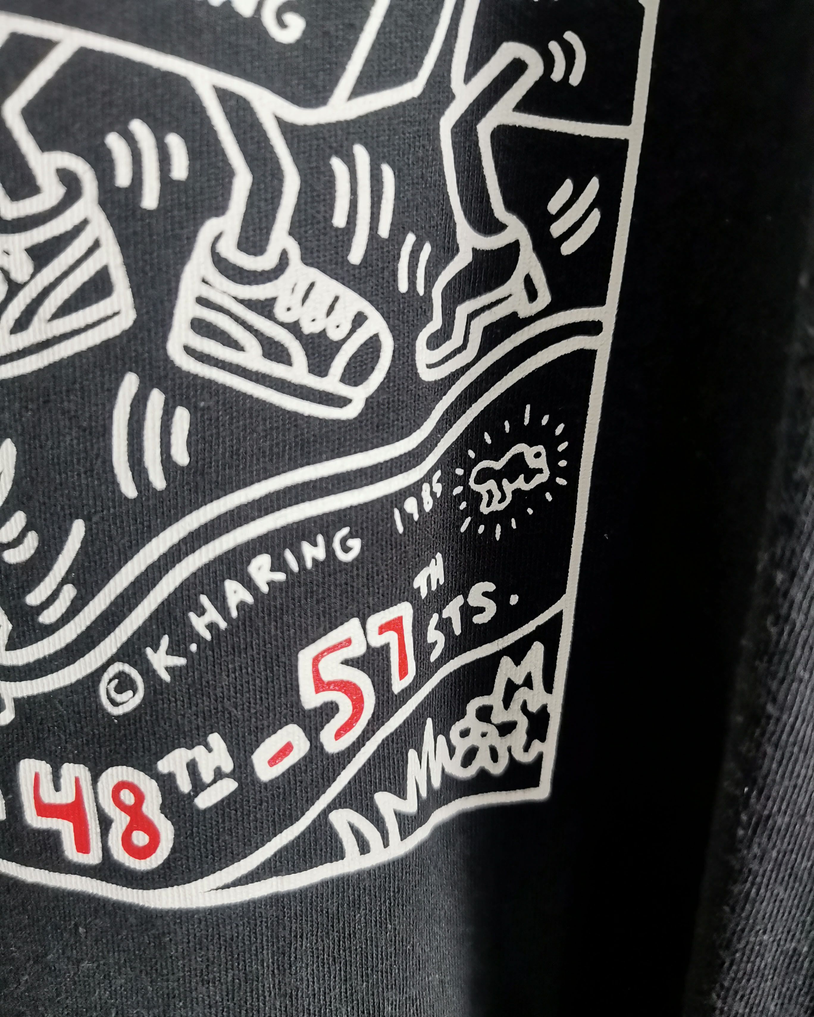 Keith Haring × Vintage $55 Shipped Need To Go Now! Vintage Keith Hiring 85 T shirt Size US XL / EU 56 / 4 - 4 Thumbnail