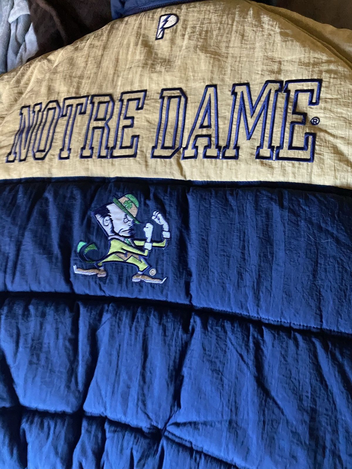 Pro Player × Vintage 90s Vintage Notre Dame Pro Player Puffer Size US XL / EU 56 / 4 - 6 Thumbnail