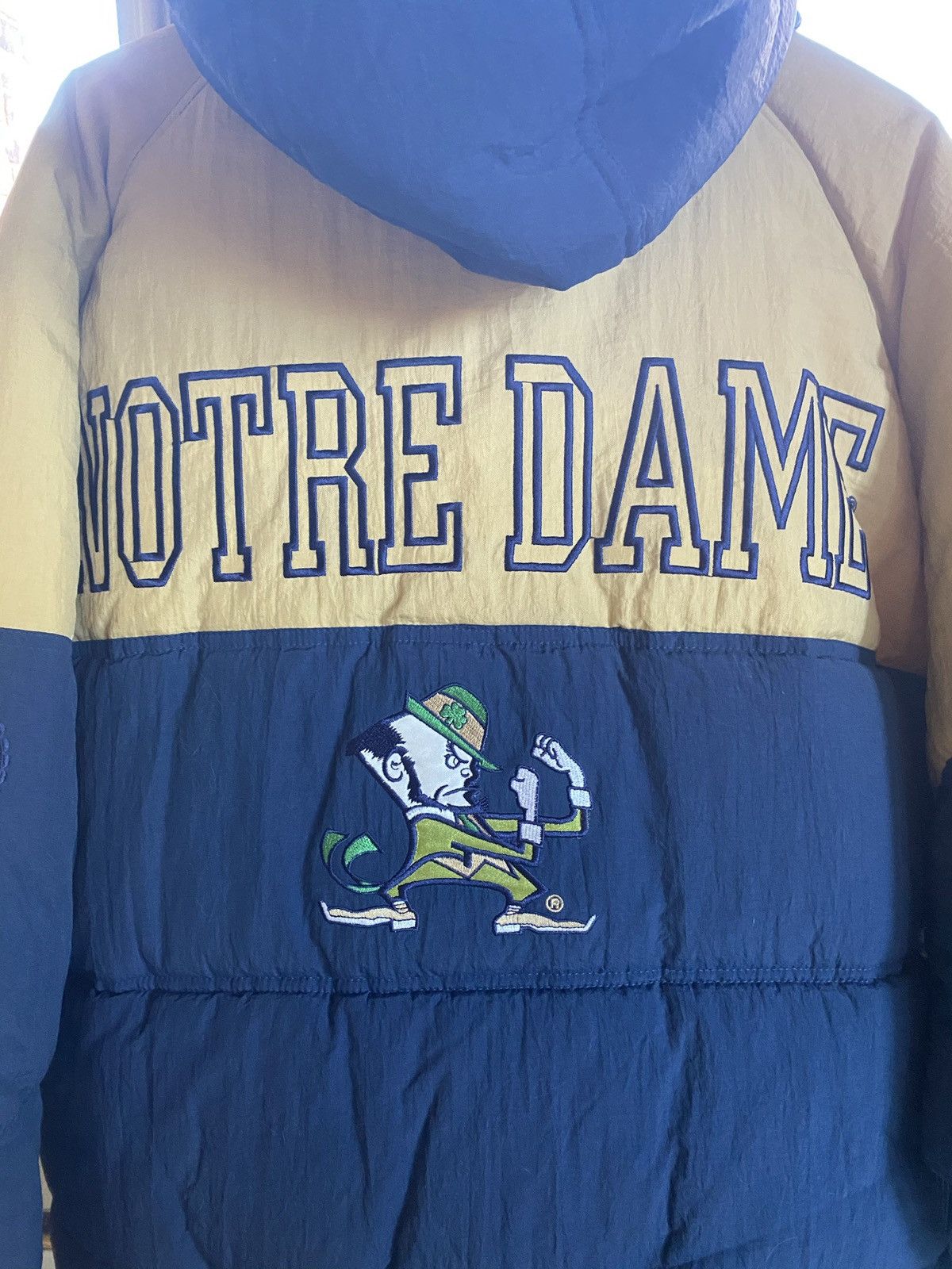 Pro Player × Vintage 90s Vintage Notre Dame Pro Player Puffer Size US XL / EU 56 / 4 - 4 Thumbnail