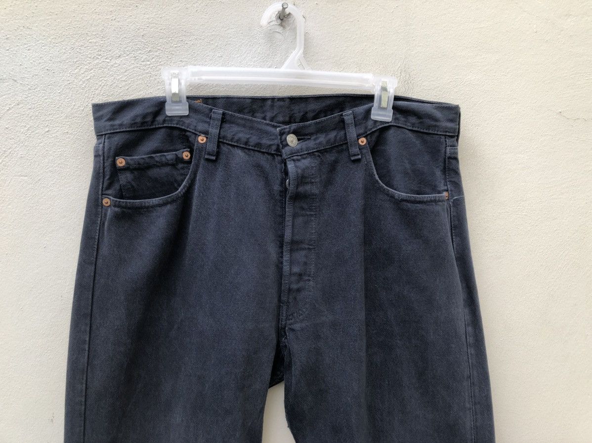 Levi's Vintage 1993 Levi’s 501 Jeans Faded Dark Blue Denim Size US 36 / EU 52 - 2 Thumbnail