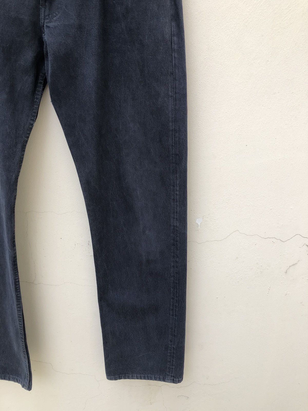 Levi's Vintage 1993 Levi’s 501 Jeans Faded Dark Blue Denim Size US 36 / EU 52 - 9 Thumbnail