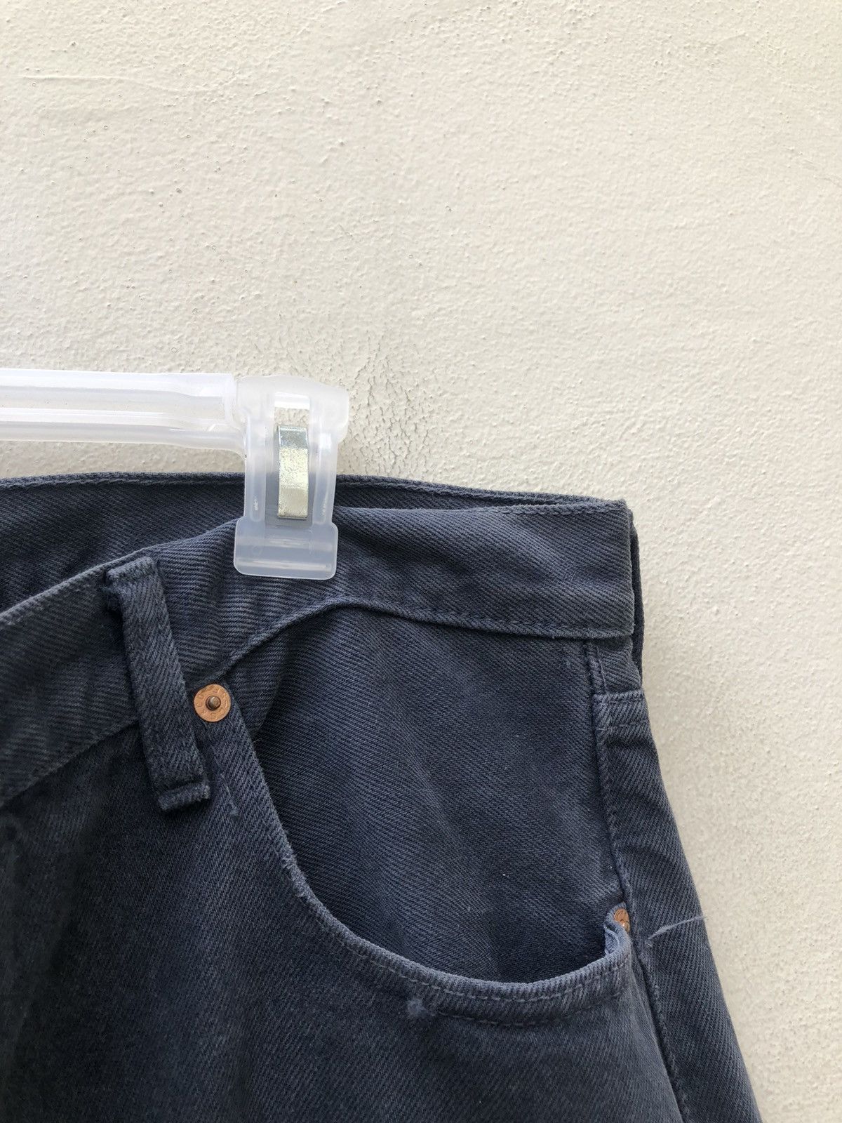 Levi's Vintage 1993 Levi’s 501 Jeans Faded Dark Blue Denim Size US 36 / EU 52 - 7 Thumbnail