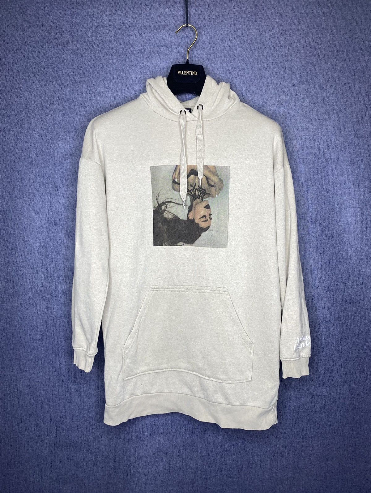 Ariana grande rings oversized wmn hoodie size XS