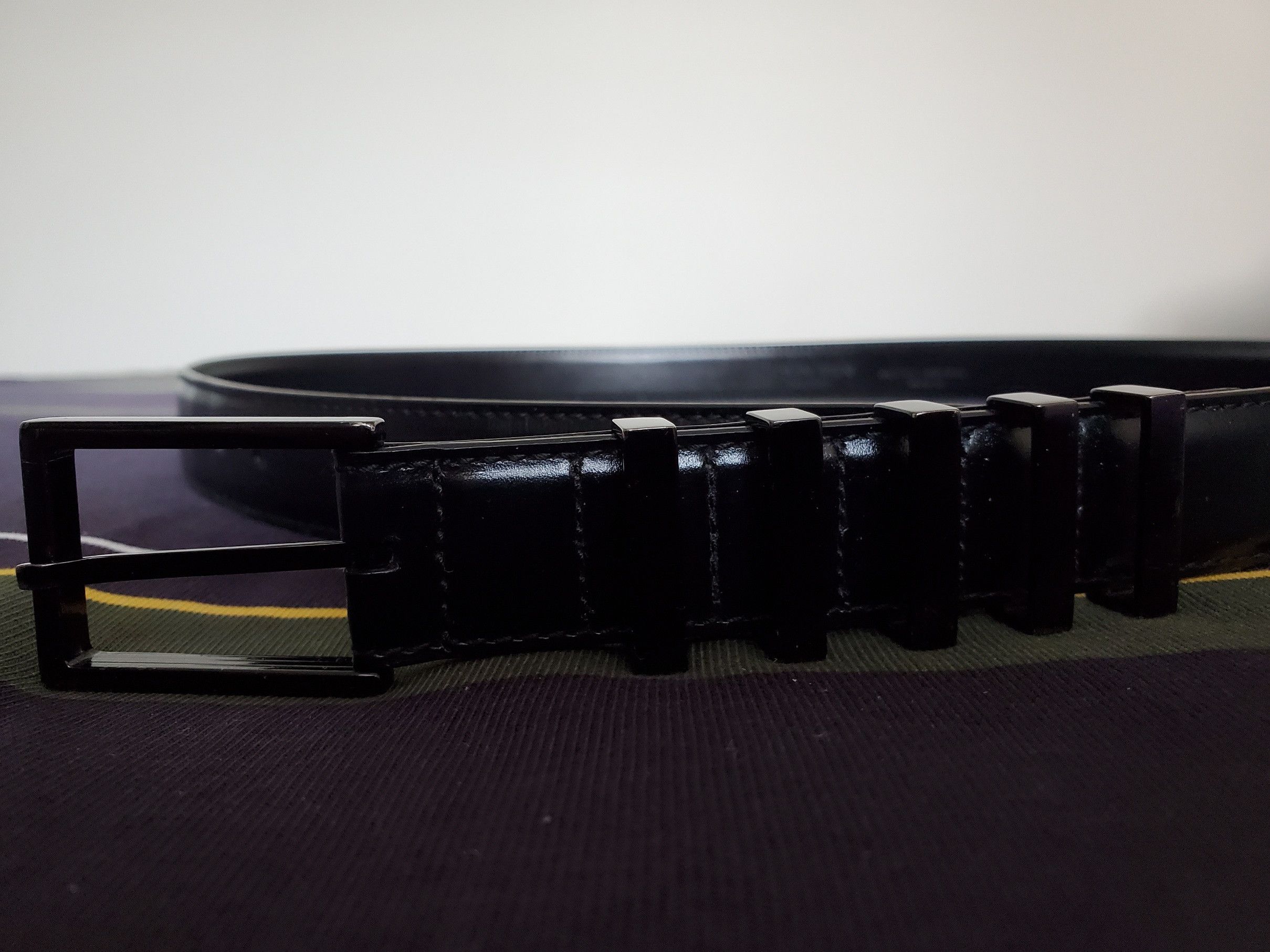 Hedi Slimane × Yves Saint Laurent Yves Saint Laurent x Hedi Slimane 5 passant patent belt Size 32 - 4 Thumbnail