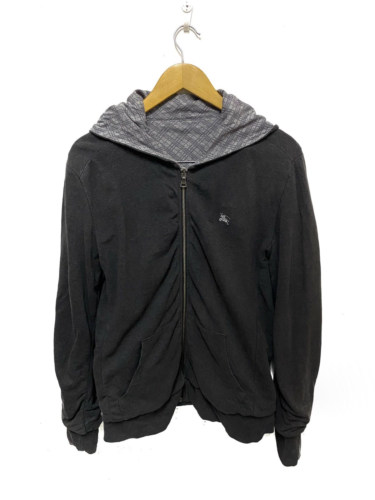 USED BURBERRY BLACK LABEL パーカー BURBERRY BLACK LABEL ジップパーカー ブラック 2 - メルカリ