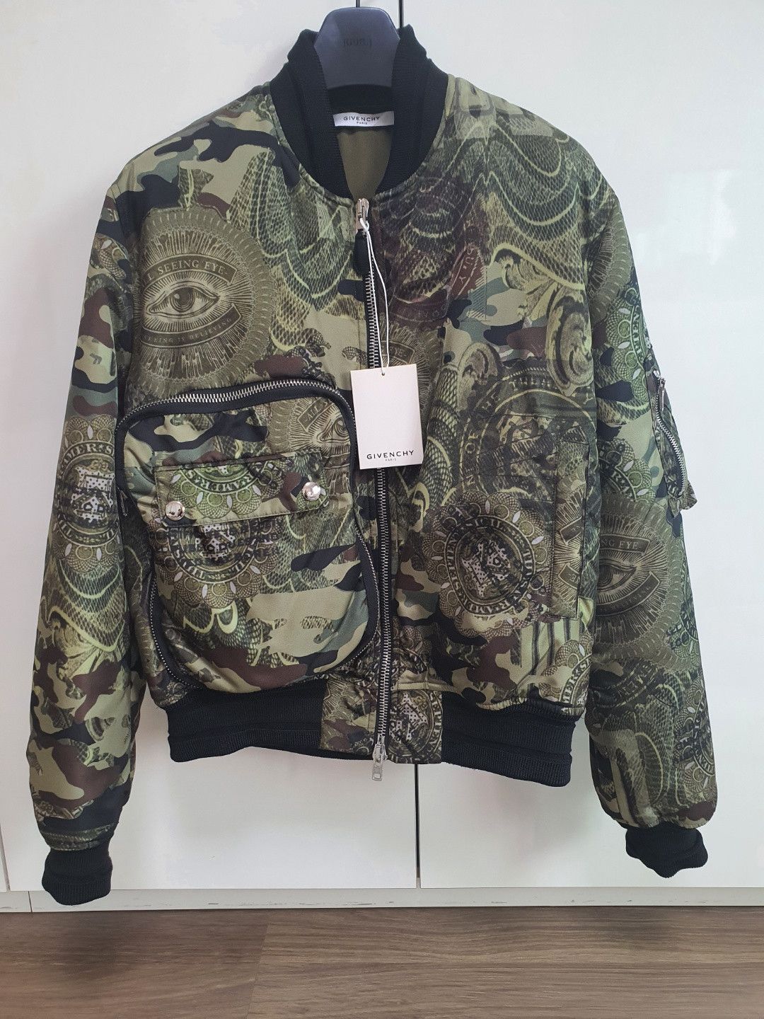 Givenchy 17SS camoflage patten bomber jacket