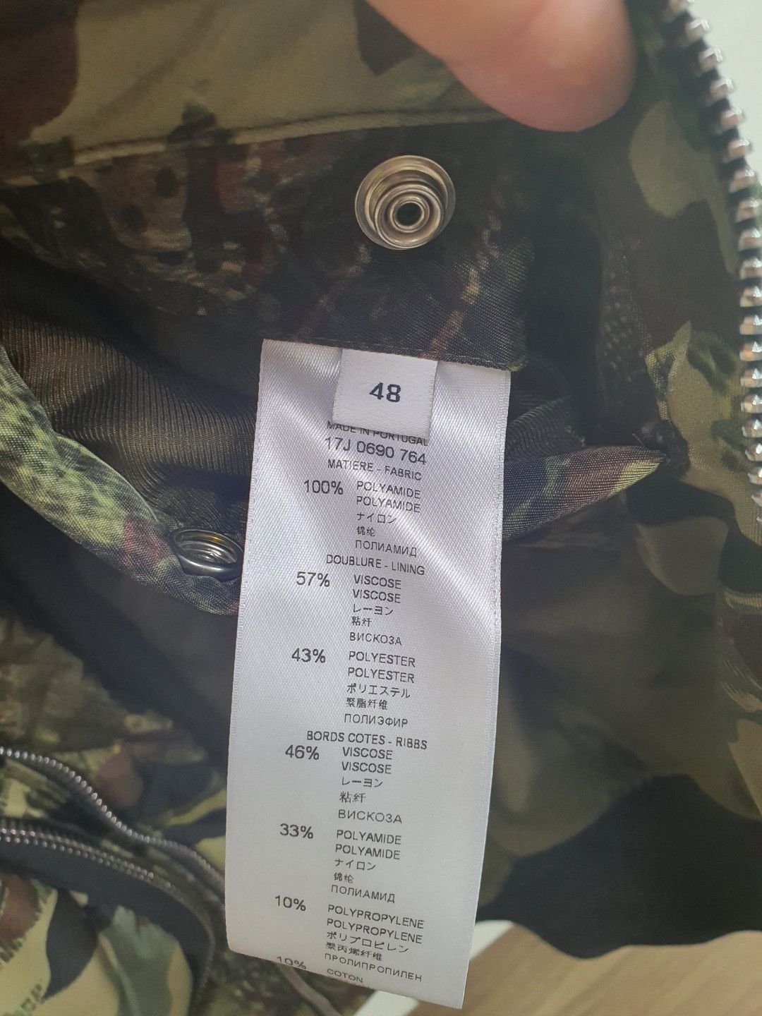 Givenchy Givenchy 17SS camoflage patten bomber jacket Size US M / EU 48-50 / 2 - 4 Thumbnail