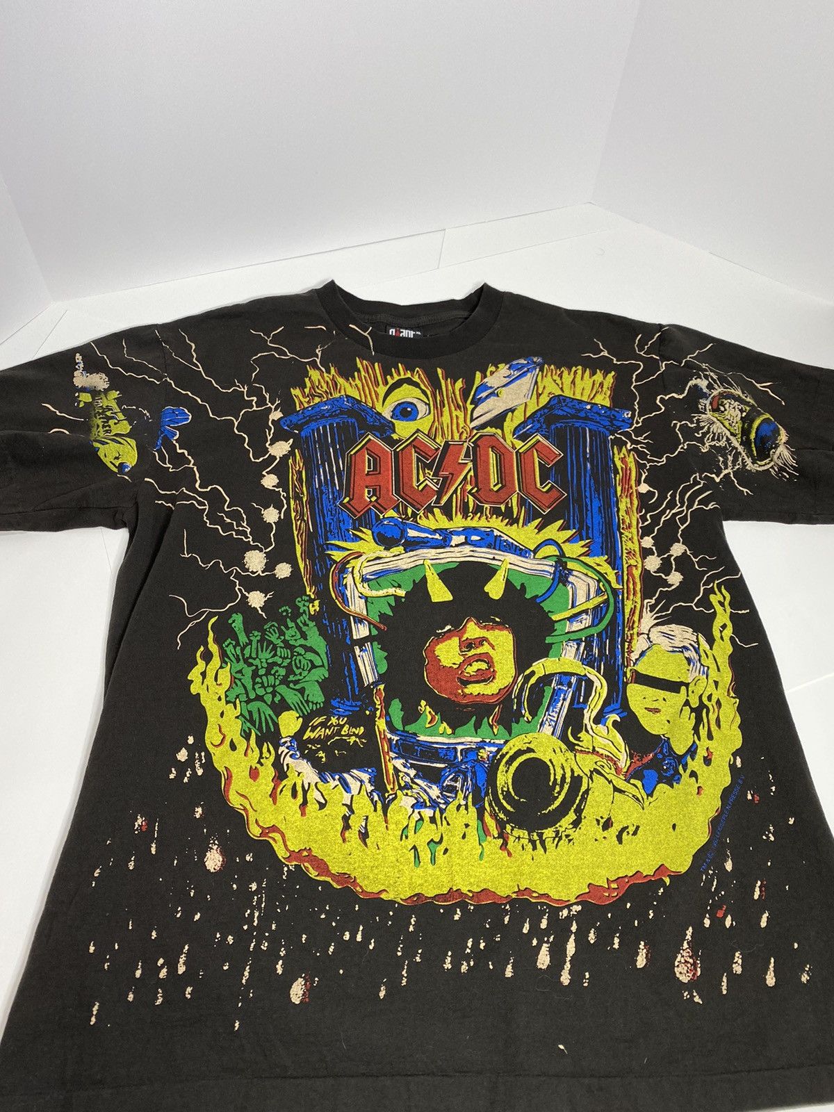 Vintage Vtg Bootleg AC/DC 1992 ‘Lightning’ tee | Grailed