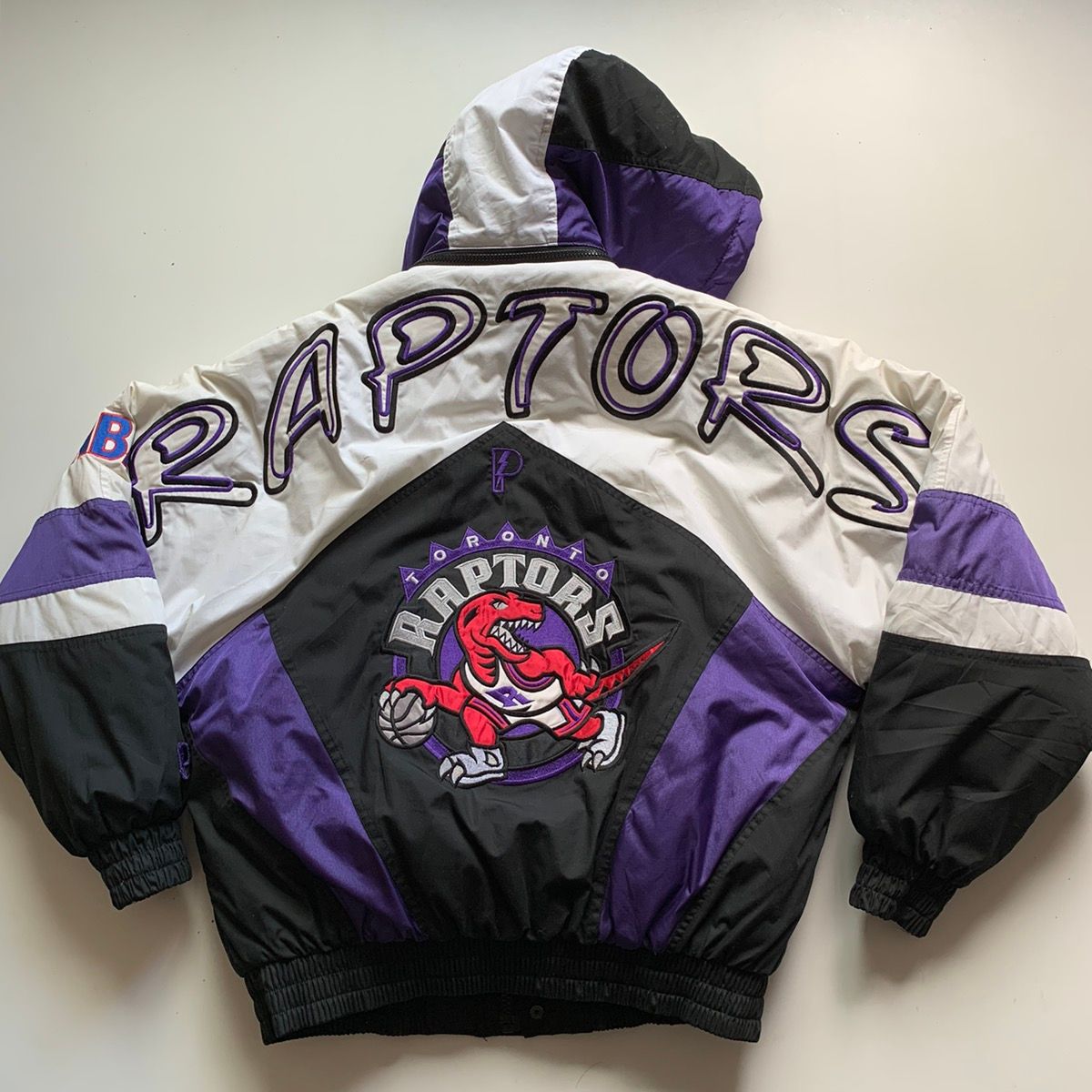 Vintage Vintage 1994 Toronto Raptors pro player Jacket Size US M / EU 48-50 / 2 - 1 Preview