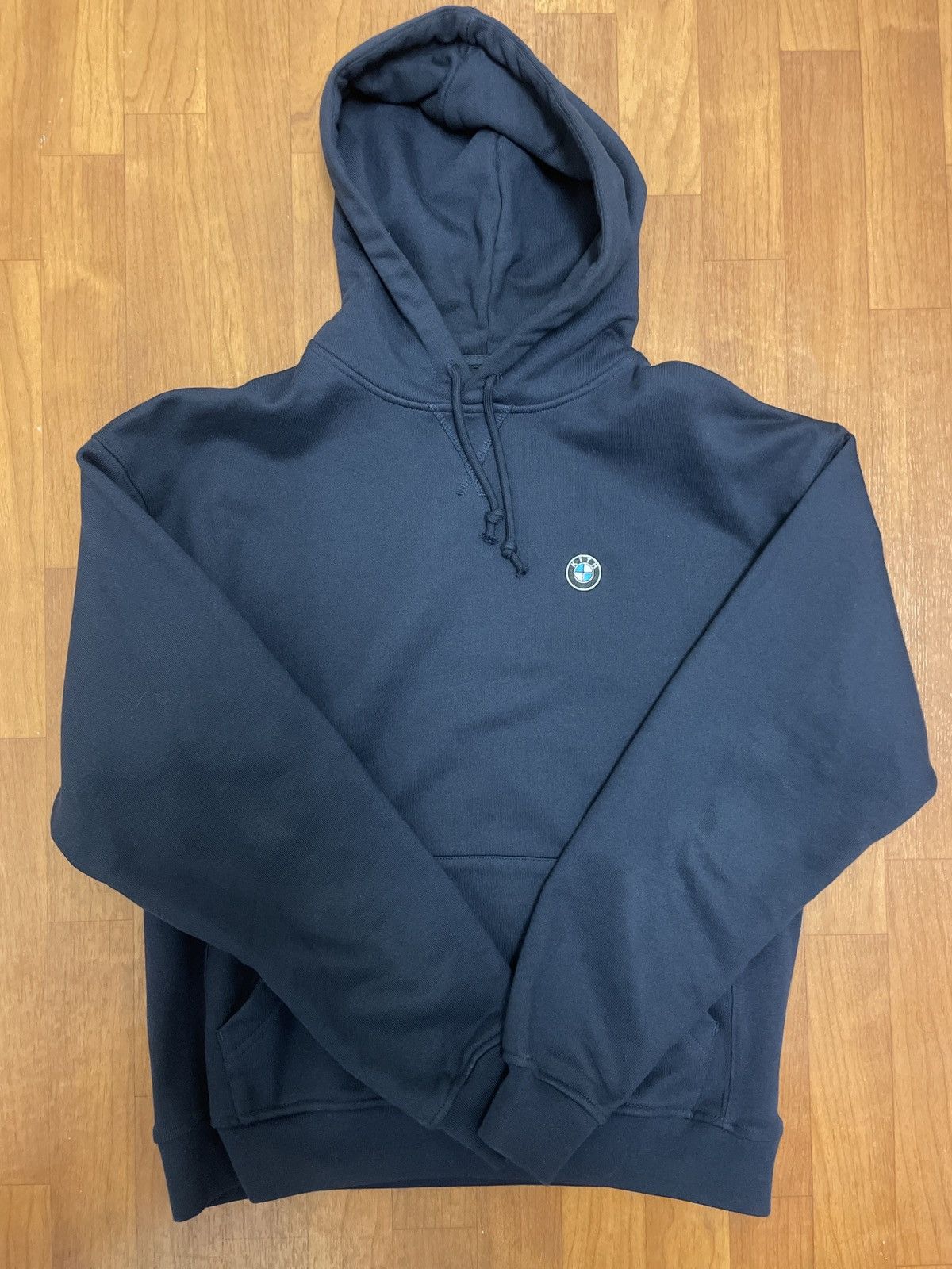 BMW × Kith Kith x BMW Williams III Hoodie Navy | Grailed