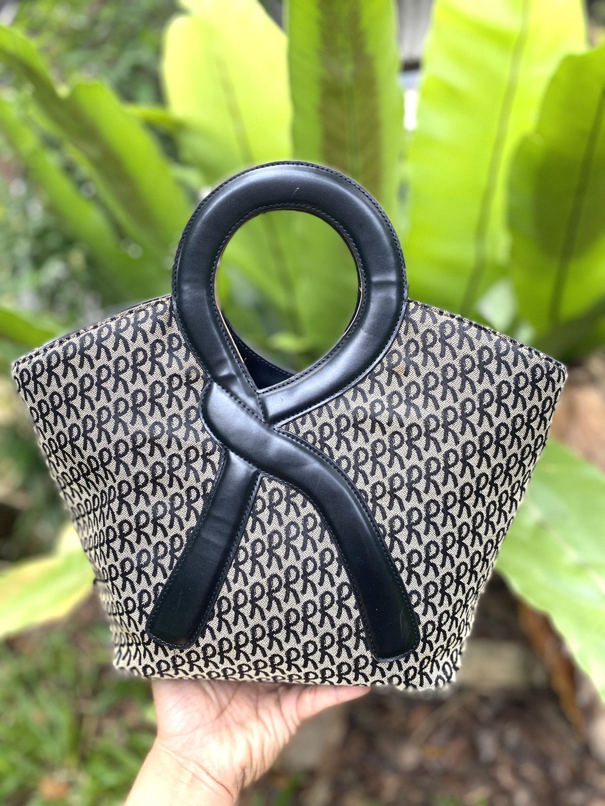 Roberta di Camerino Roberta D' Camerino monogram bag | Grailed