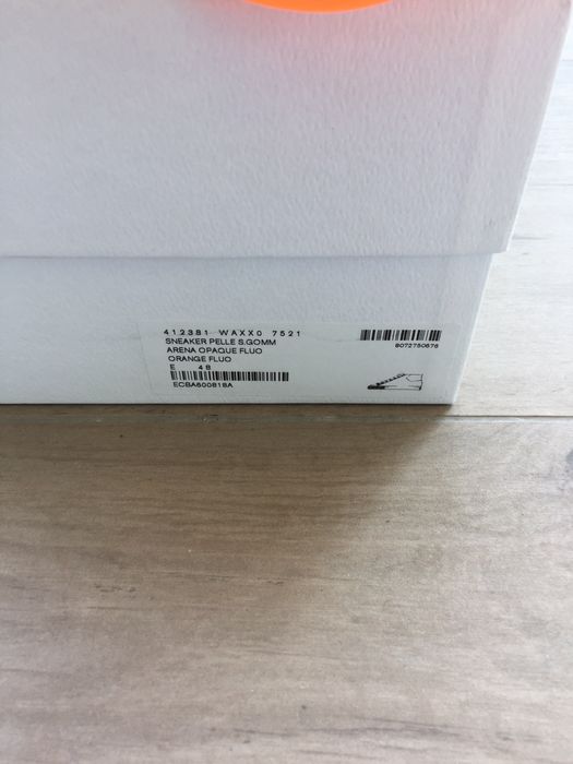 balenciaga arena orange