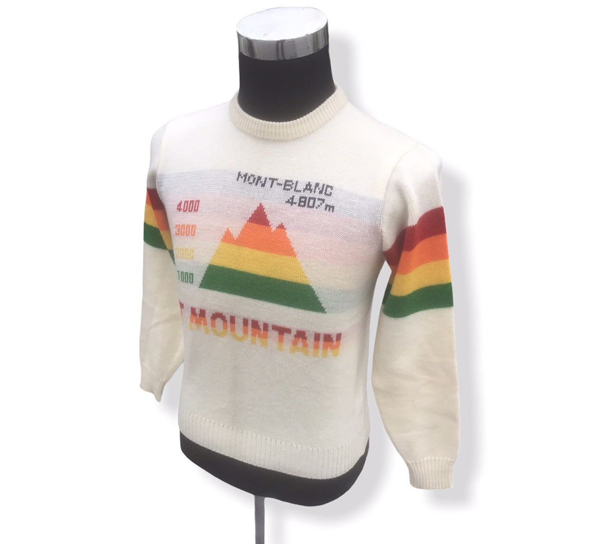 Vintage Vintage Itariyard SKI Mont Blanc Rainbow Knitwear Size US S / EU 44-46 / 1 - 9 Thumbnail