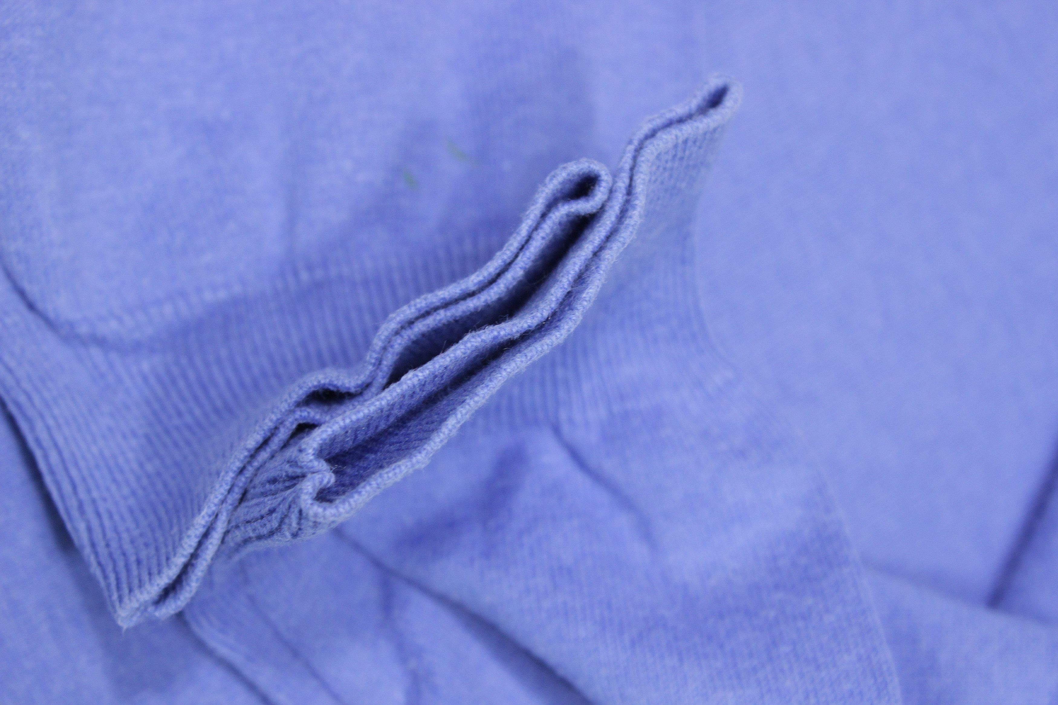 Burberry Brit Logo V Neck Light Sweater Size US XL / EU 56 / 4 - 8 Thumbnail
