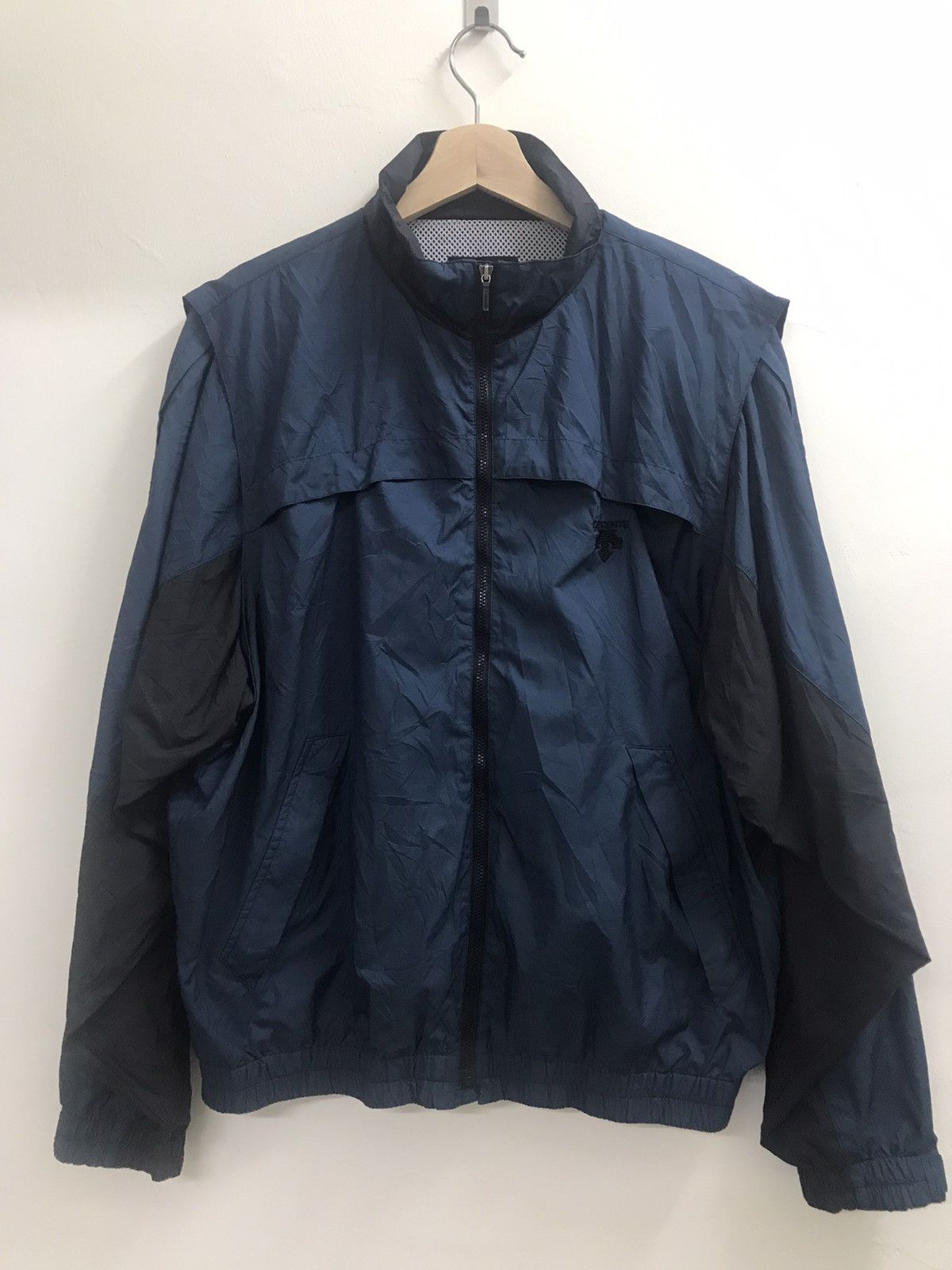Decente golf windbreaker jacket