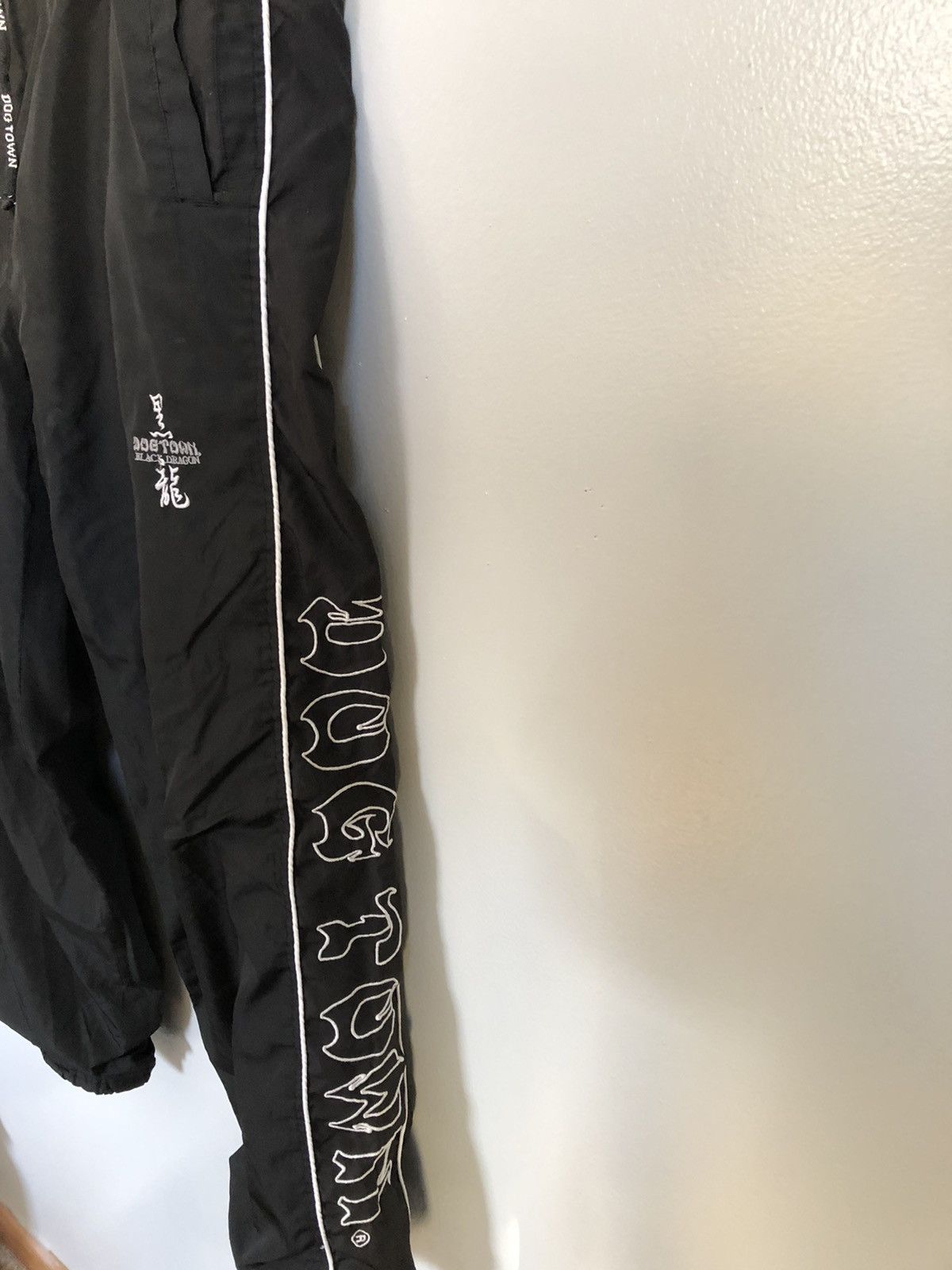 Dogtown × Japanese Brand × Vintage Vintage Baggy Dogtown Trackpants Japanese Size US 34 / EU 50 - 2 Thumbnail