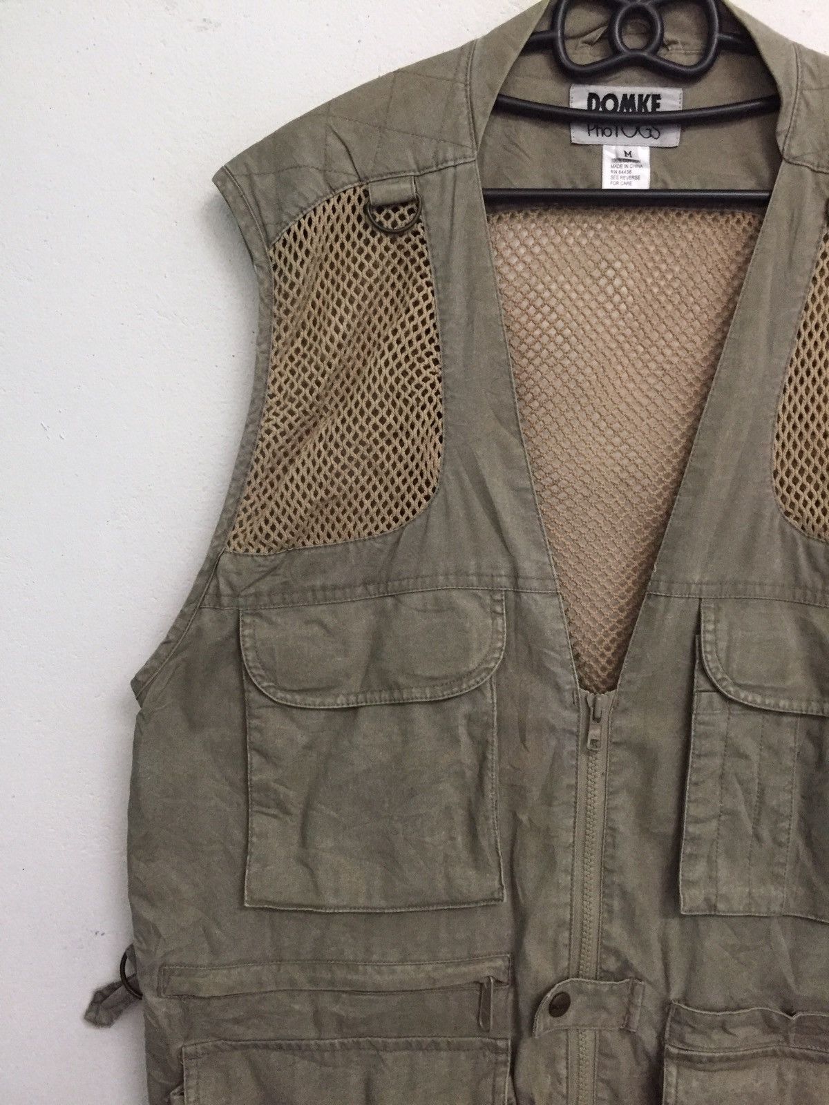 Japanese Brand Domke PhoTogs Multipockets Outdoor Photography Vest Size US M / EU 48-50 / 2 - 3 Thumbnail