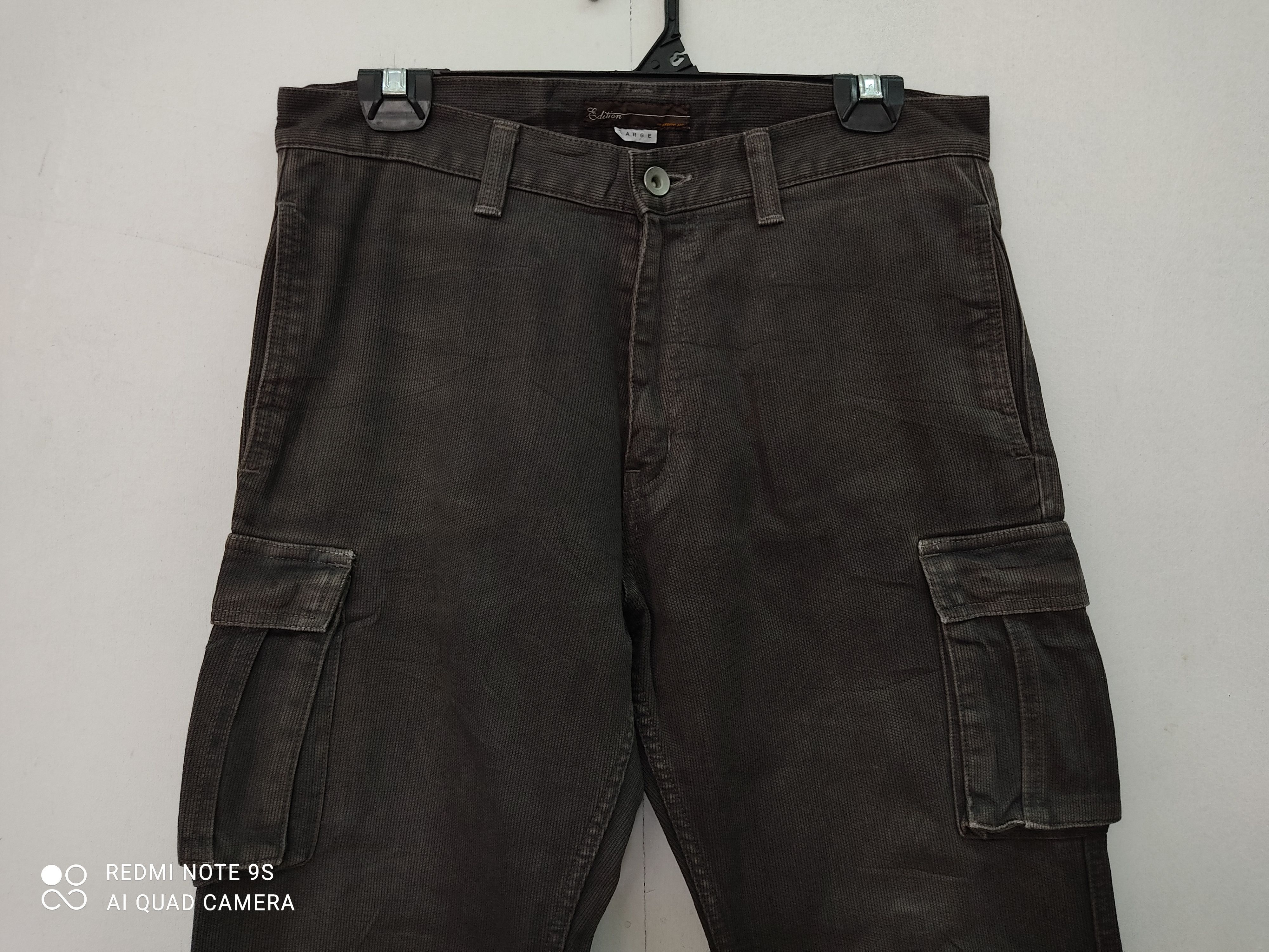 Edition Japan Edition Large Multipocket Utility Cargo Pant Size US 32 / EU 48 - 2 Thumbnail