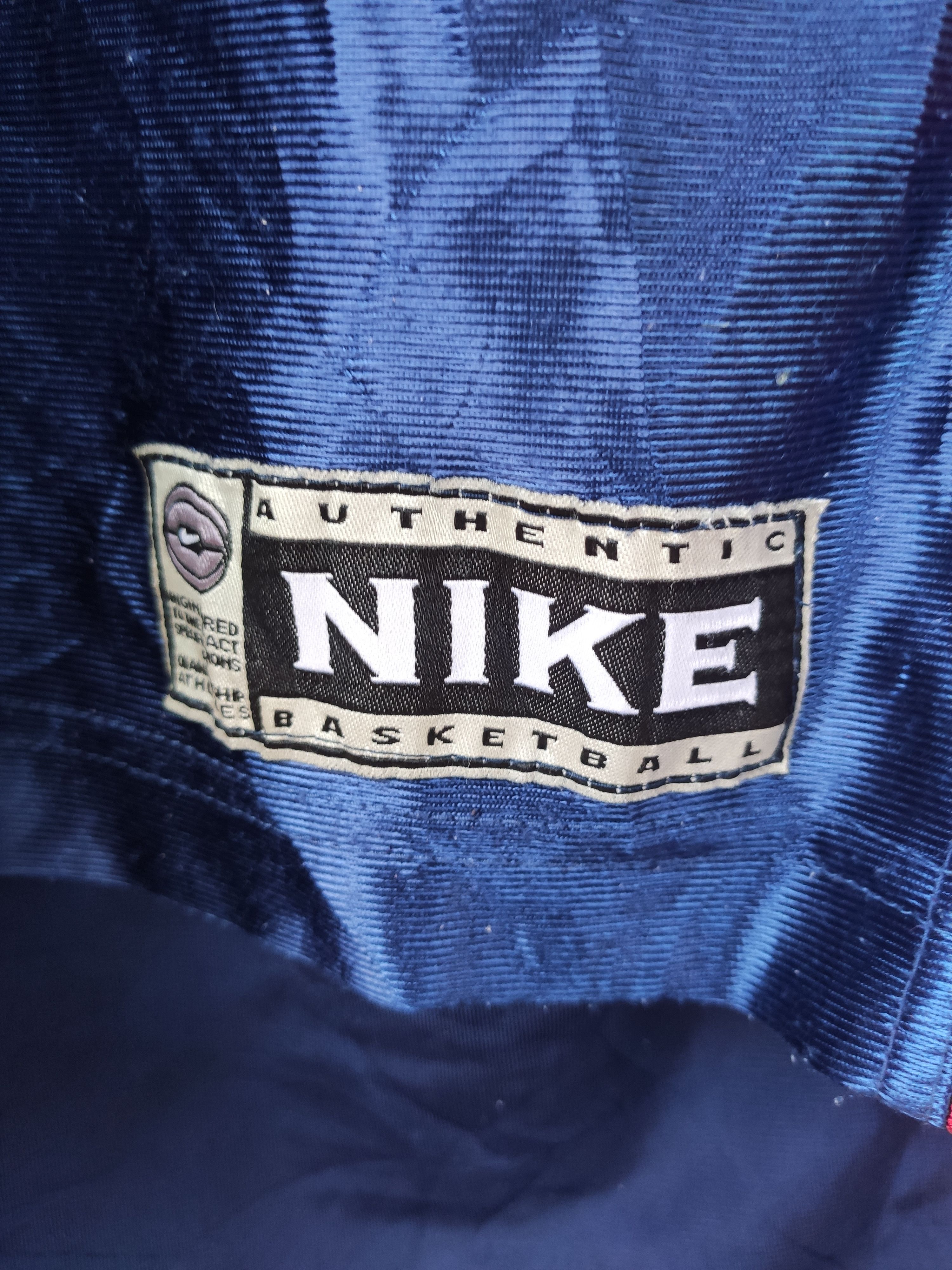 Nike 🔥 Vintage 90s Vintage Nike Jersey Basketball NBA Size US L / EU 52-54 / 3 - 3 Thumbnail