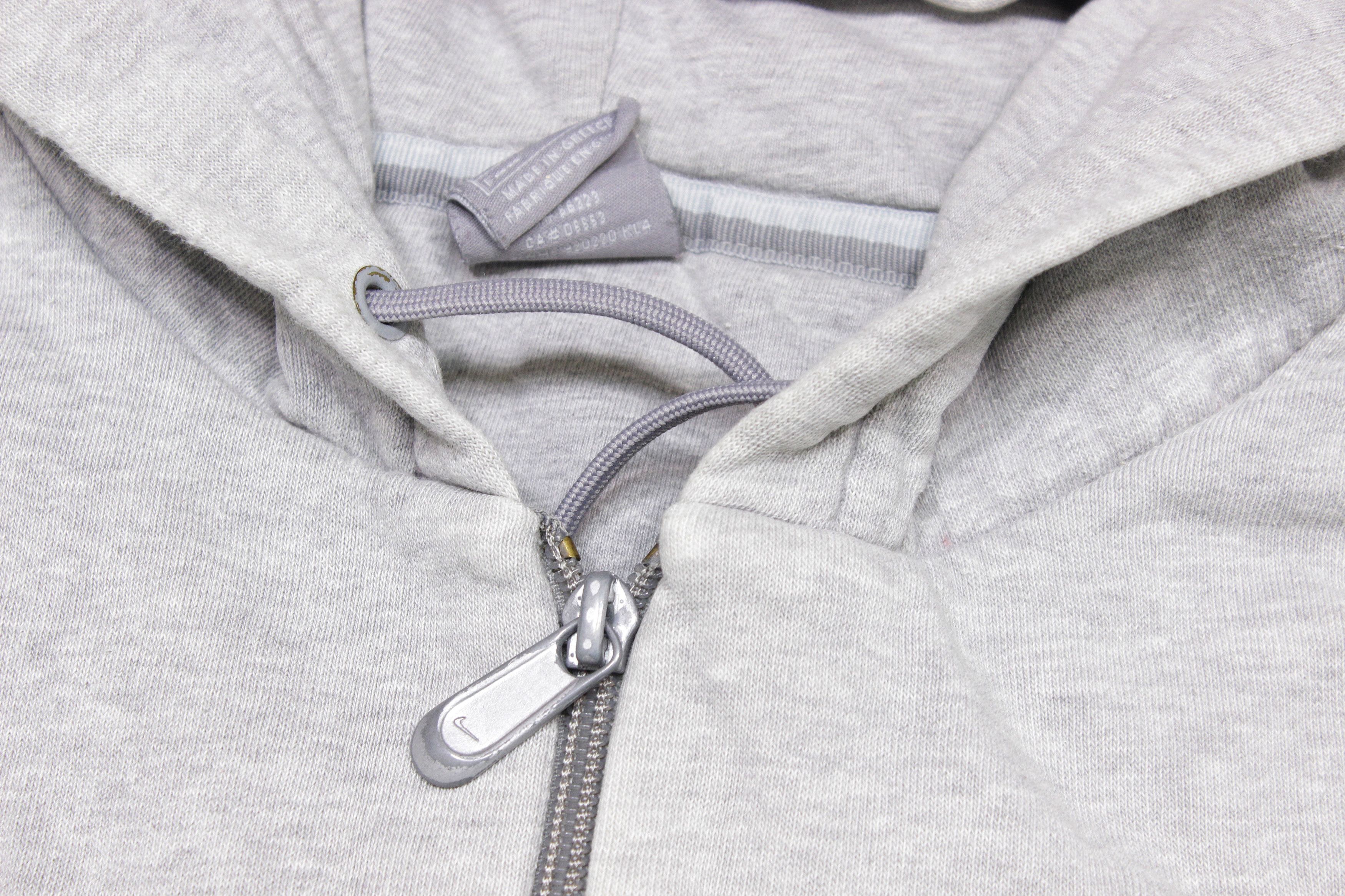 Nike Swoosh "Three Lions" Hoodie Vintage Size US XXL / EU 58 / 5 - 10 Thumbnail