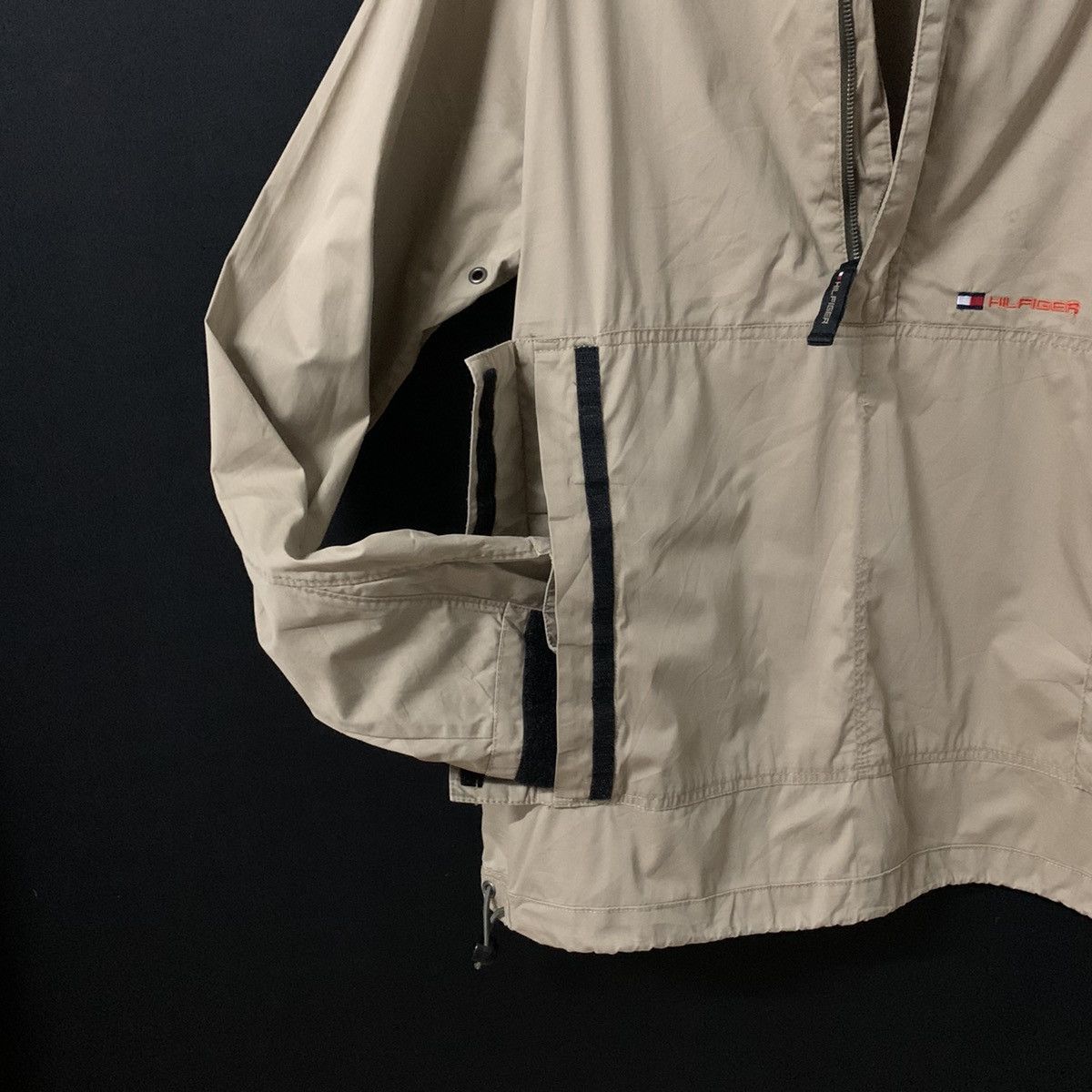 Tommy Hilfiger × Vintage Vintage TH Tommy Hilfinger Quarter Zip Windbreaker Jacket Size US L / EU 52-54 / 3 - 5 Thumbnail