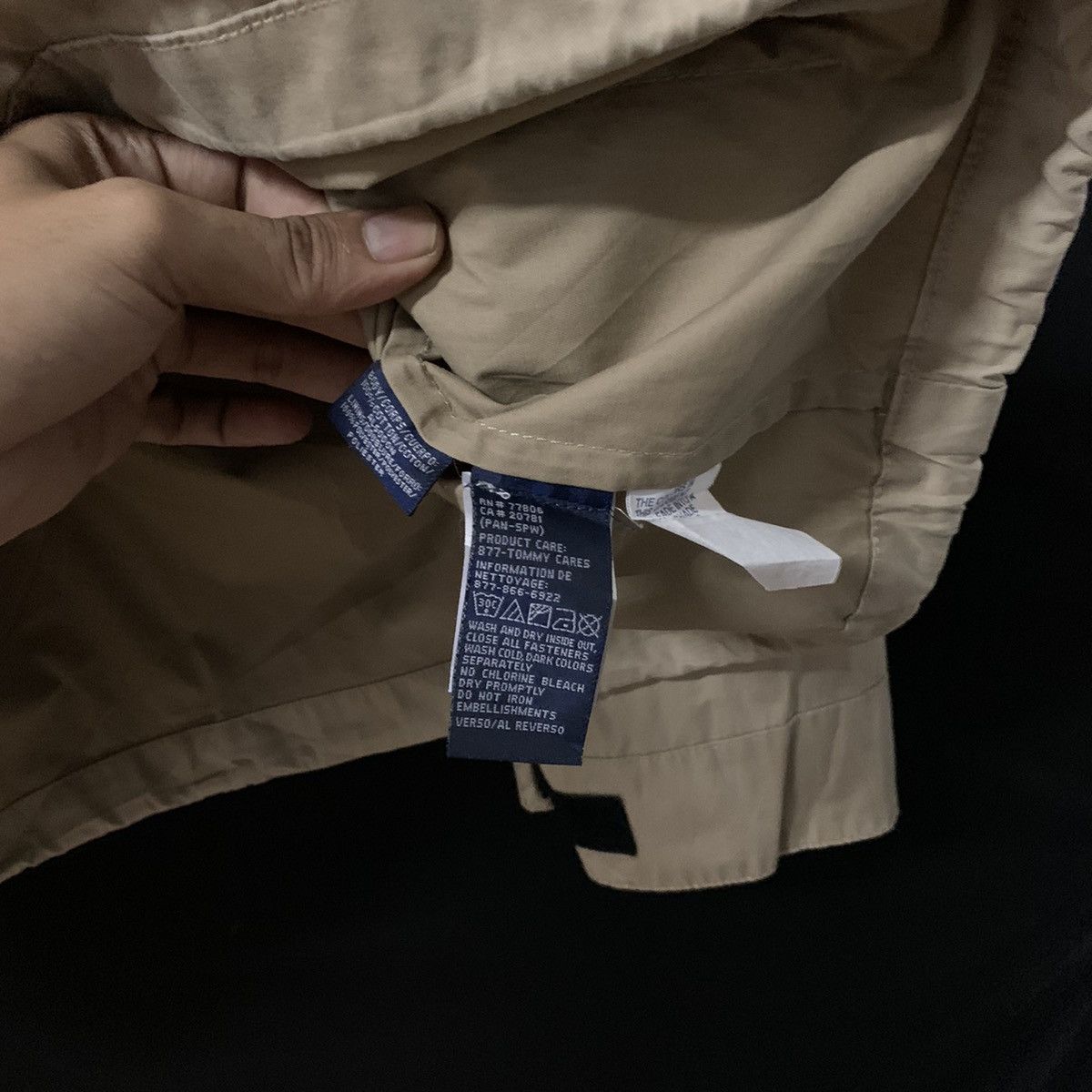 Tommy Hilfiger × Vintage Vintage TH Tommy Hilfinger Quarter Zip Windbreaker Jacket Size US L / EU 52-54 / 3 - 12 Thumbnail