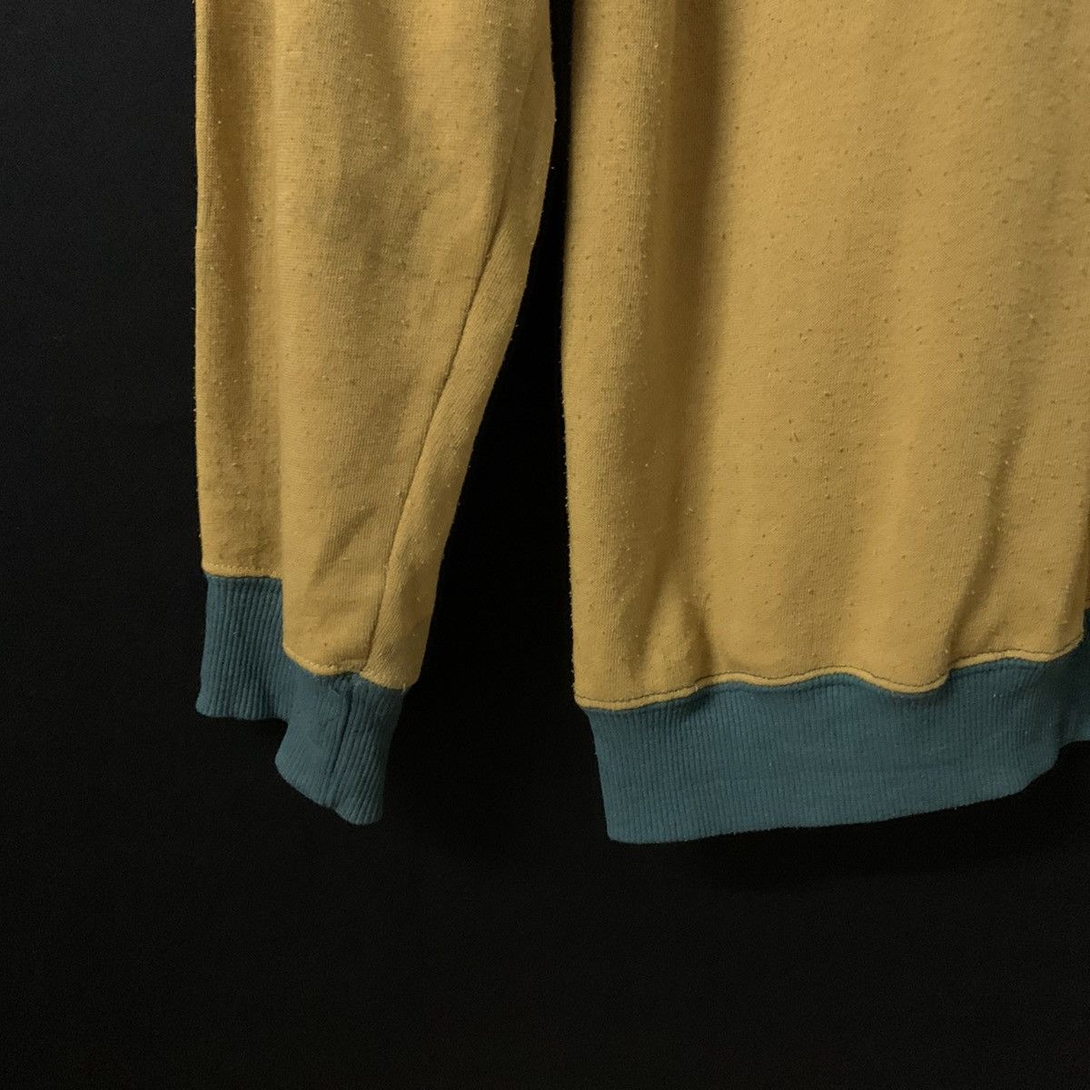 Japanese Brand × Vintage Vintage Hill House Ltd. Brand Embroidery Crewneck Sweater Size US S / EU 44-46 / 1 - 4 Thumbnail