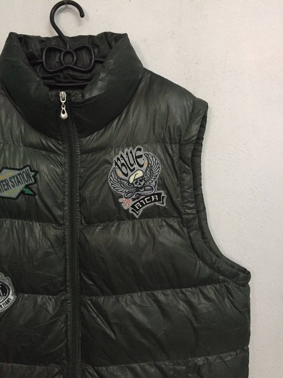 Japanese Brand Blue Rich Vest Puffer With Patches Size US L / EU 52-54 / 3 - 2 Thumbnail