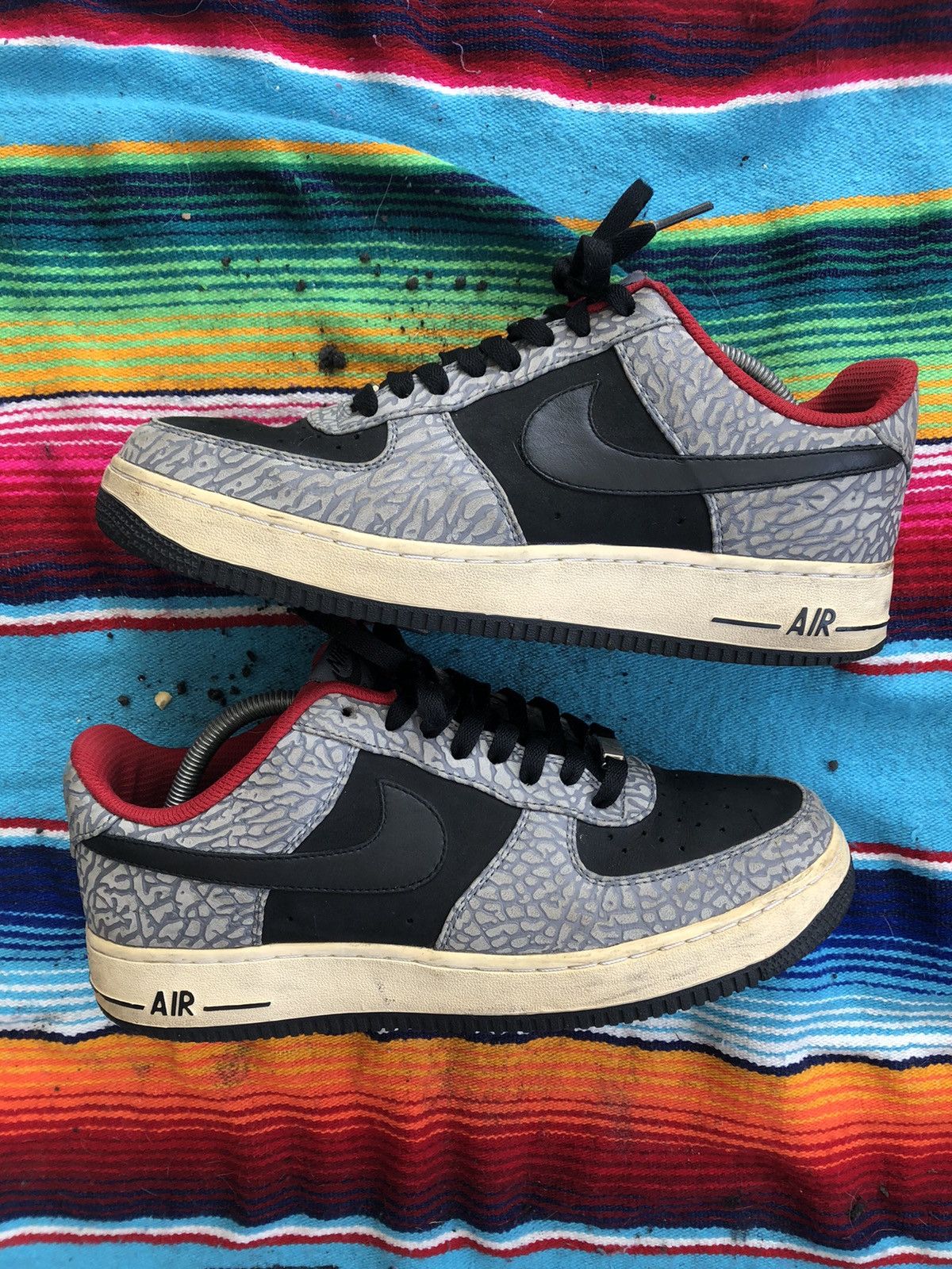 Nike ID air force one black cement elephant dunk SB style