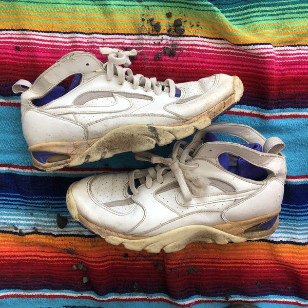 Vintage nike hot sale cross trainers