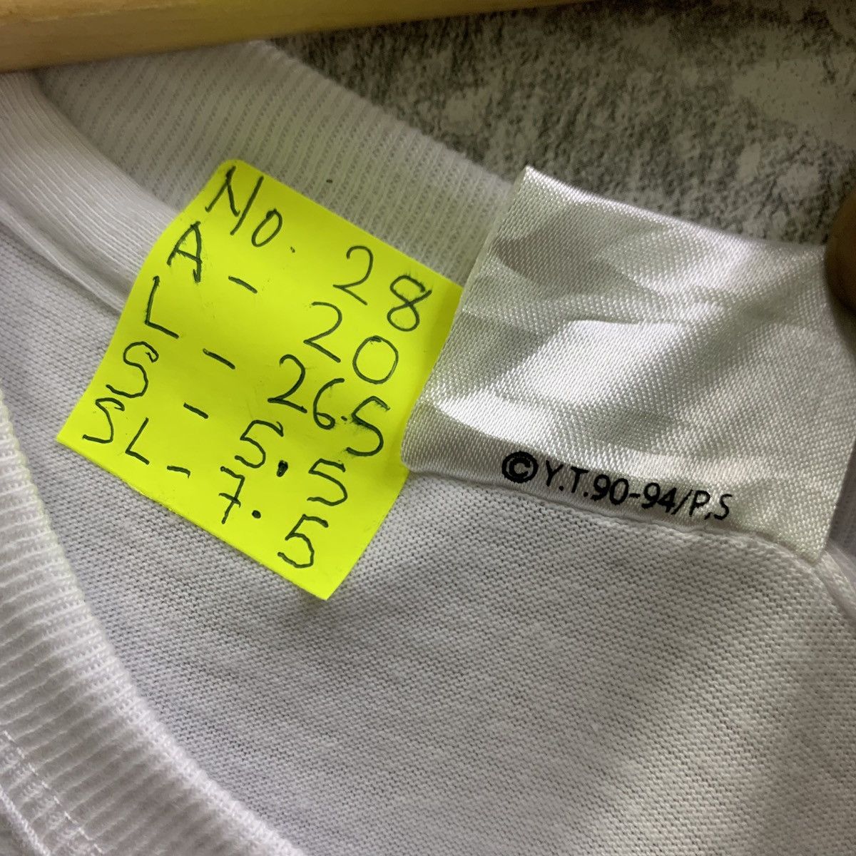 Anime RARE Yu Yu Hakusho Kurama Japanese Manga Anime Series Tshirt Size US L / EU 52-54 / 3 - 10 Thumbnail