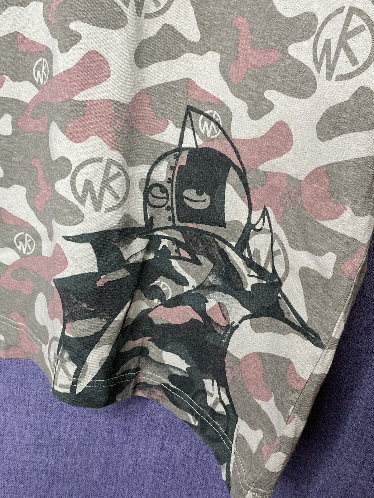 Uniqlo Uniqlo camo kinnikuman soldier t shirt Size US L / EU 52-54 / 3 - 2 Thumbnail