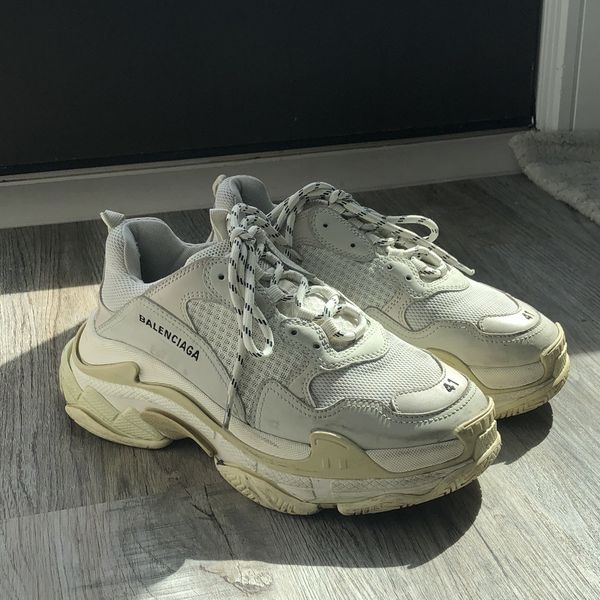 Balenciaga Balenciaga Triple S White 41 / 8 | Grailed