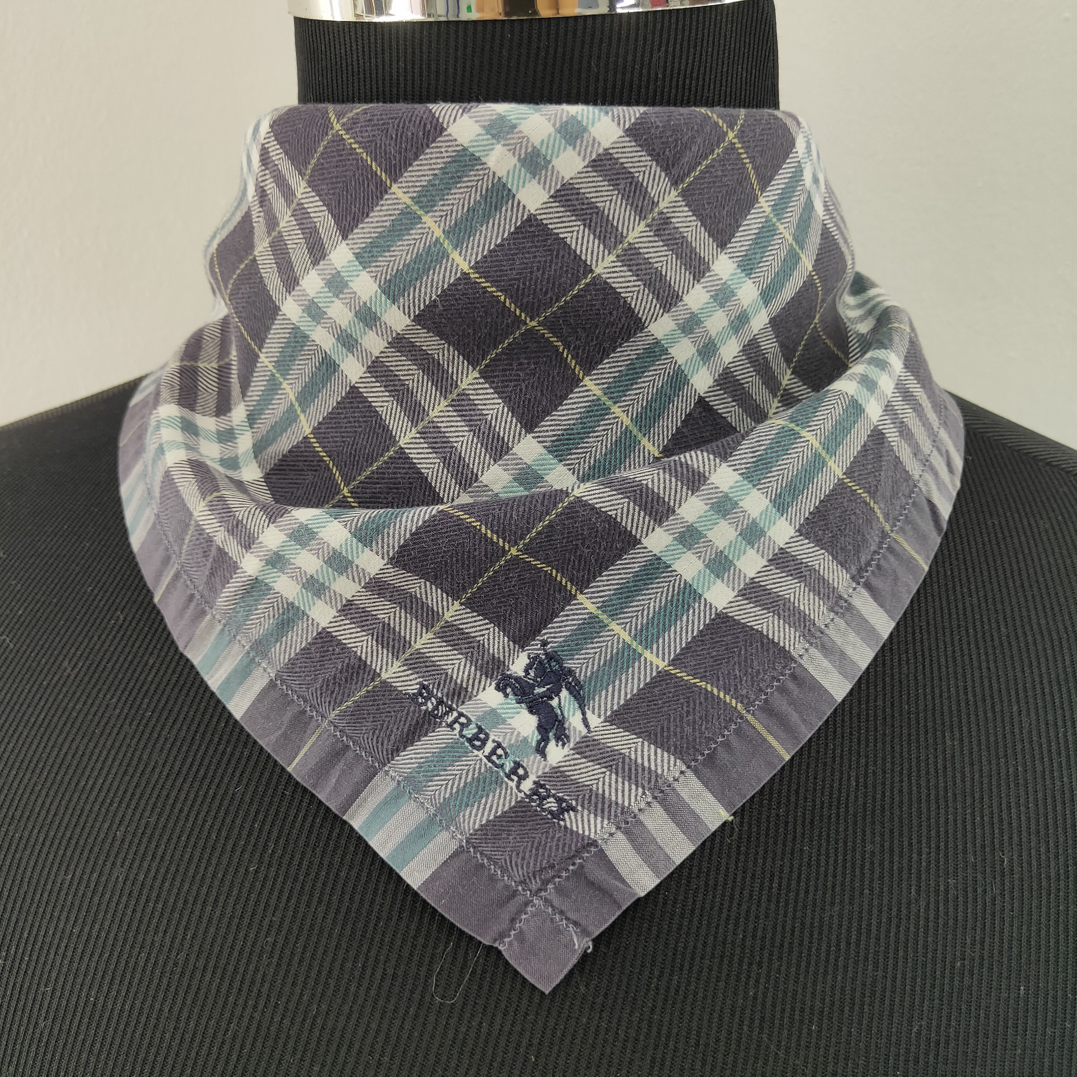 Burberry Burberry Handkerchief neckerchief bandana - 3F2167 Size ONE SIZE - 1 Thumbnail