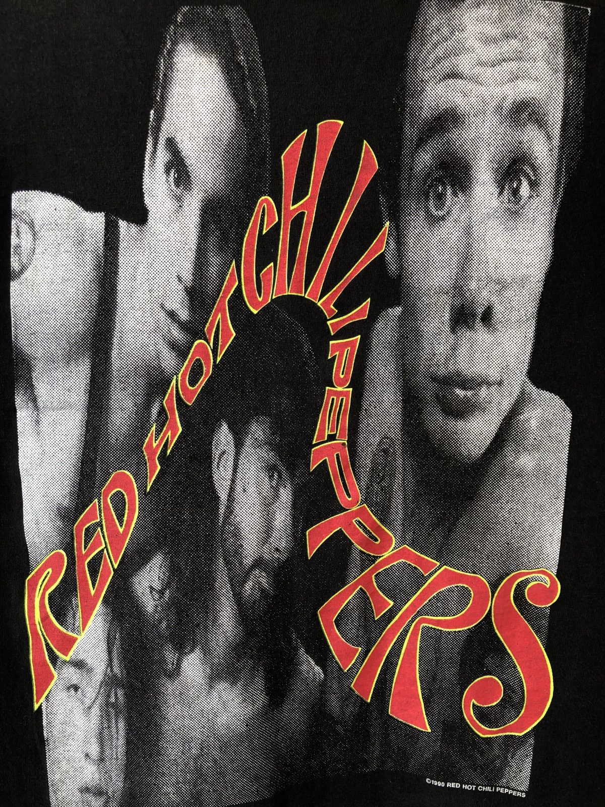 Band Tees × Vintage Vintage 90s Red Hot Chili Peppers Band Promo Tee Size US M / EU 48-50 / 2 - 3 Thumbnail
