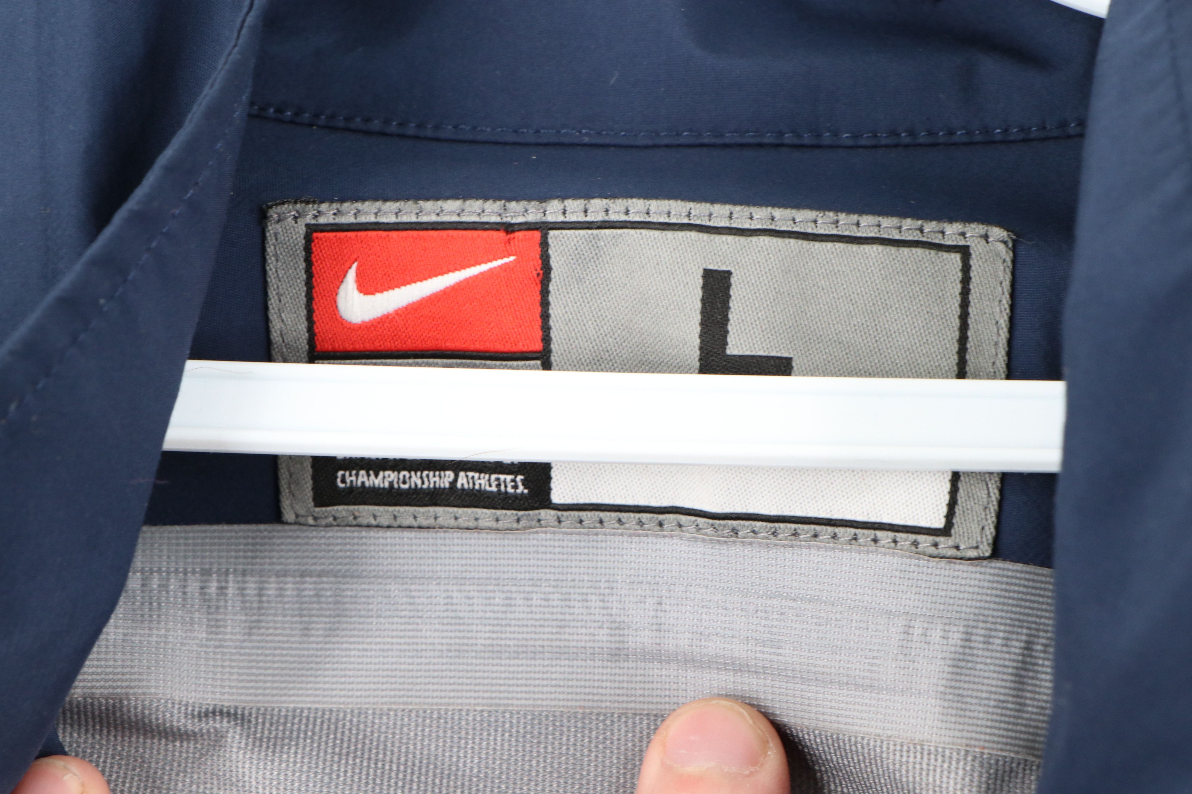 Nike Vintage Nike University of Michigan Football Team Jacket Size US L / EU 52-54 / 3 - 5 Thumbnail